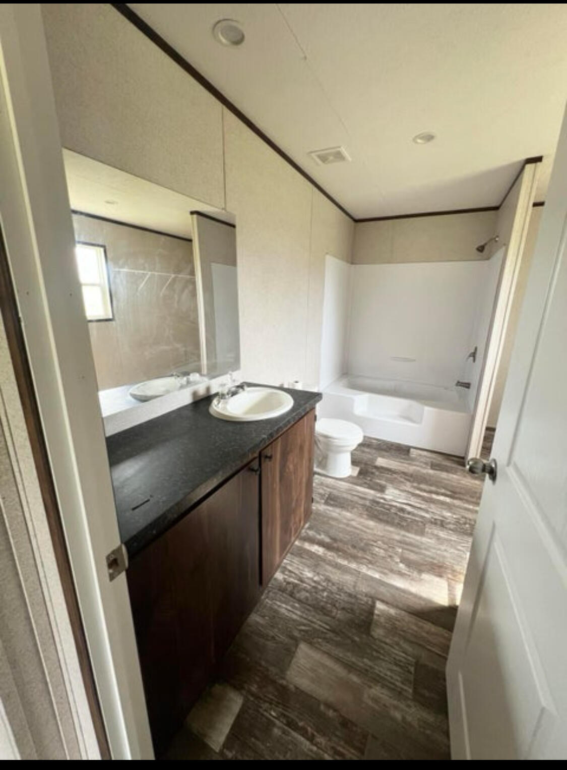 131 Lawless Lane Property Photo 9