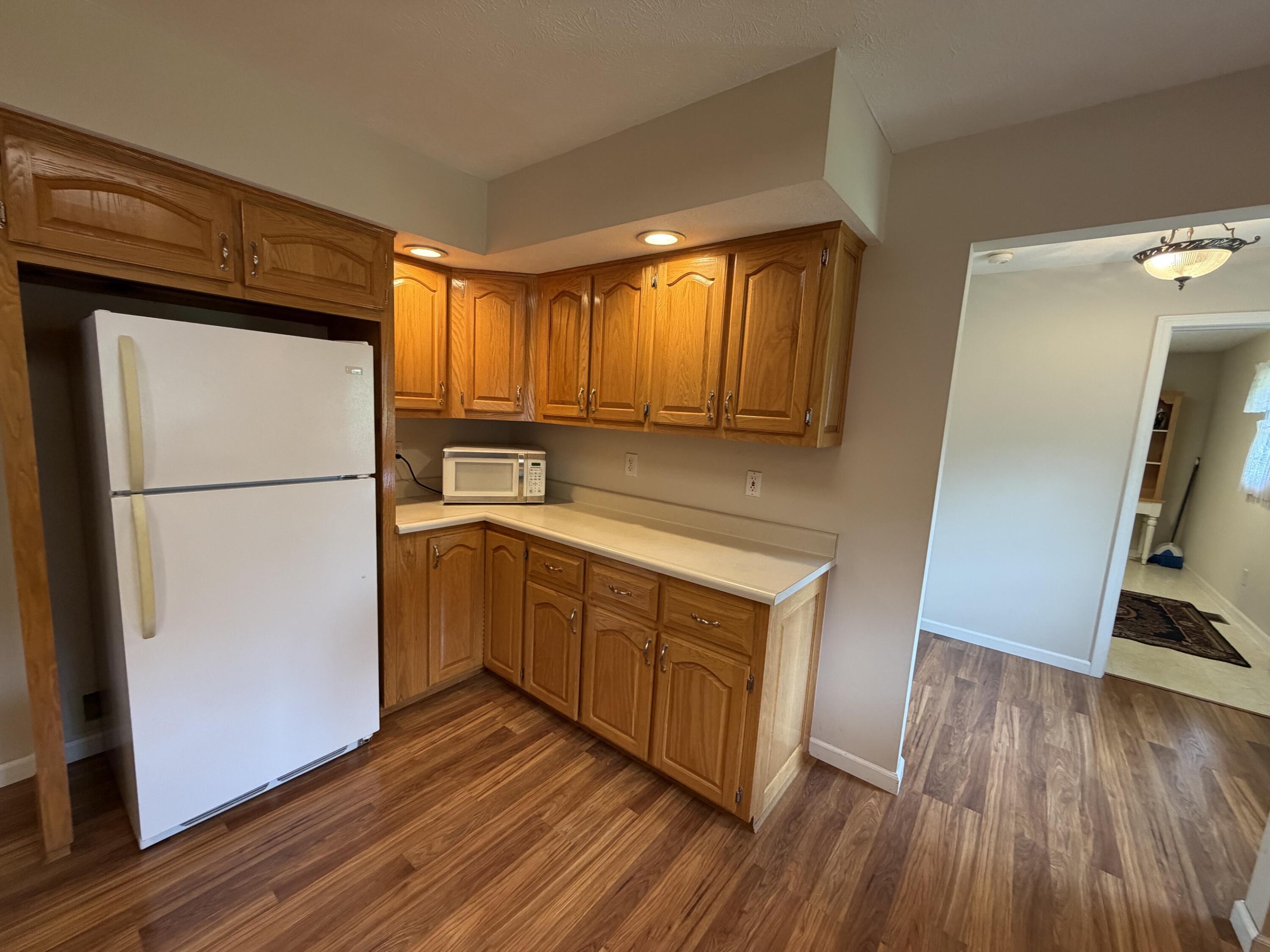 229 Cherry Avenue Property Photo 7