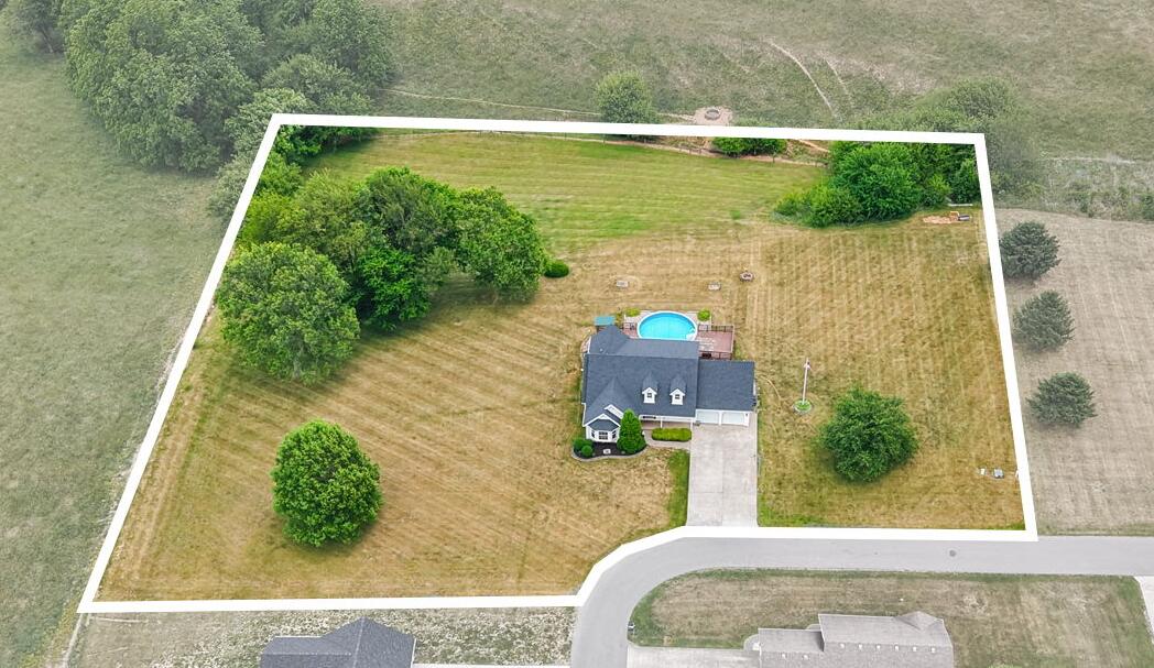 58 Sunset Drive Property Photo 2