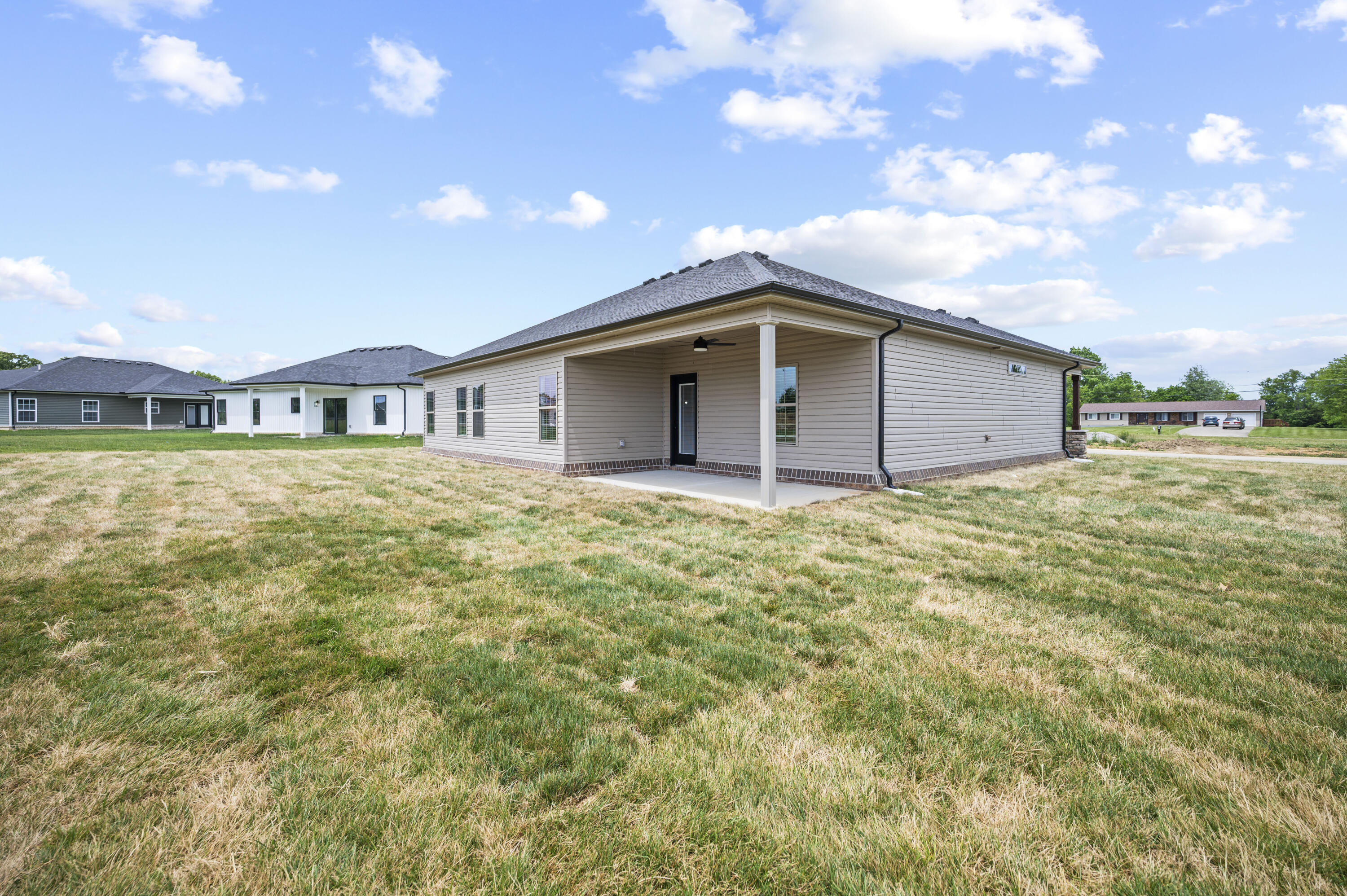 605 Comanche Drive Property Photo 31