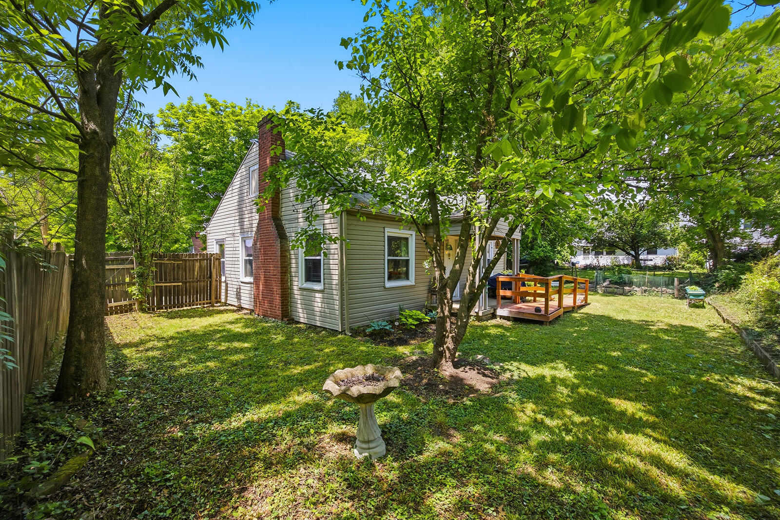 173 1/2 E Main Street Property Photo 7