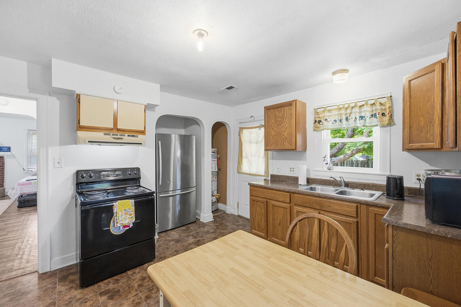 173 1/2 E Main Street Property Photo 25
