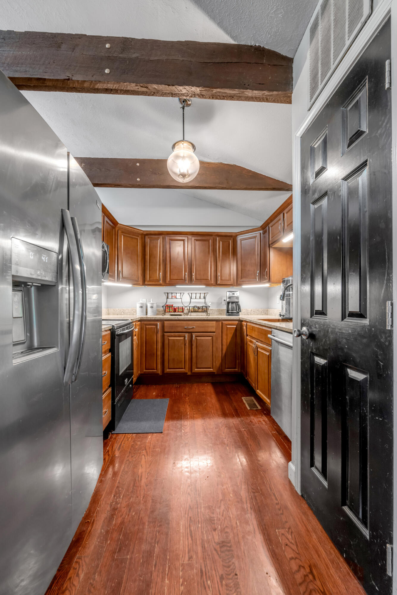1395 Dix Drive Property Photo 17