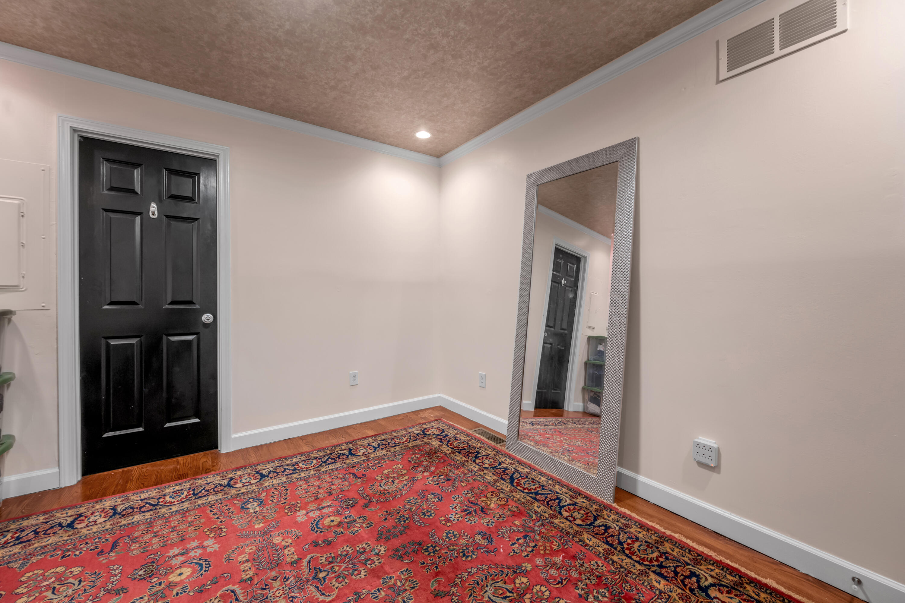 1395 Dix Drive Property Photo 29
