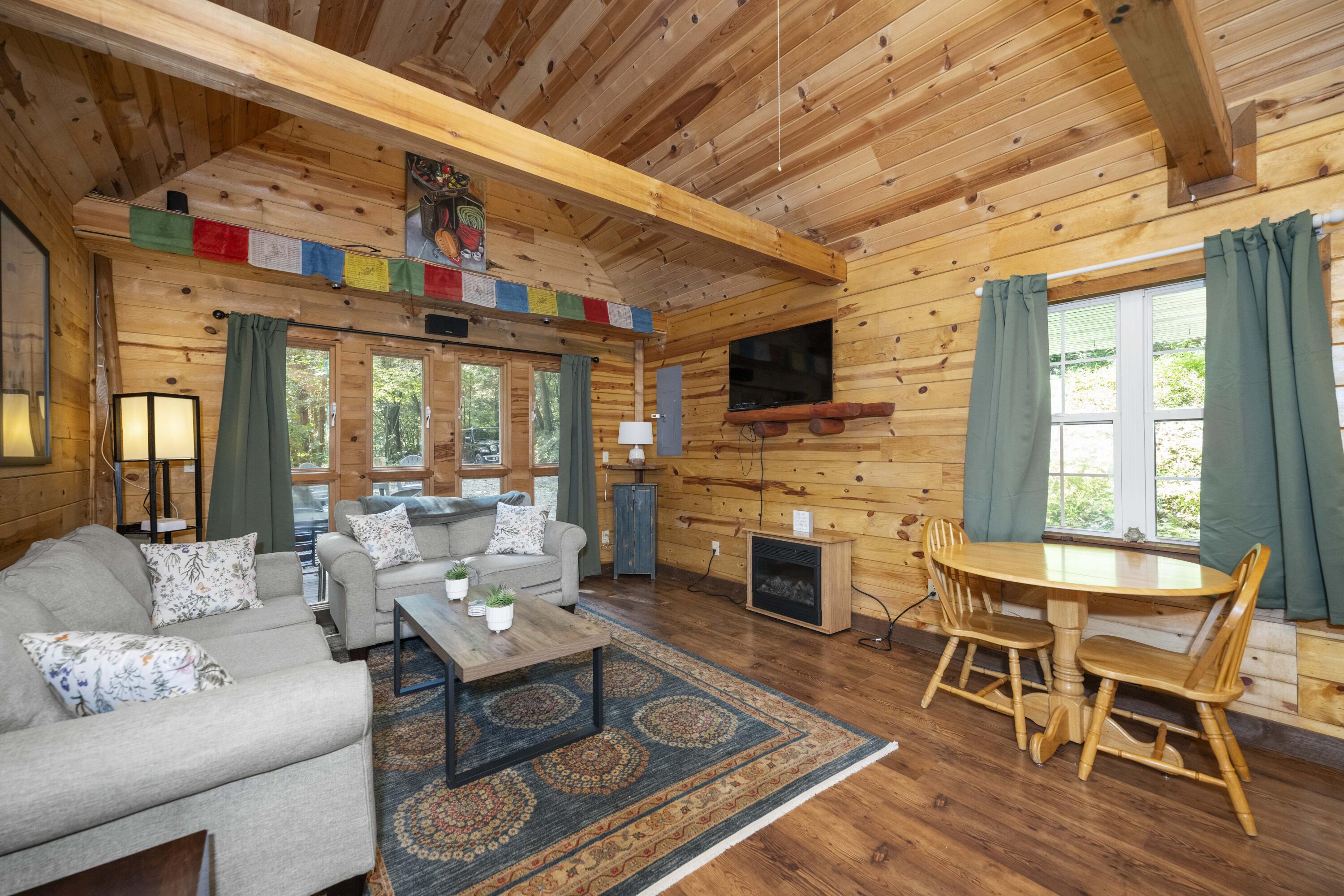 3556 Right Fork Fixer Road Property Photo 12