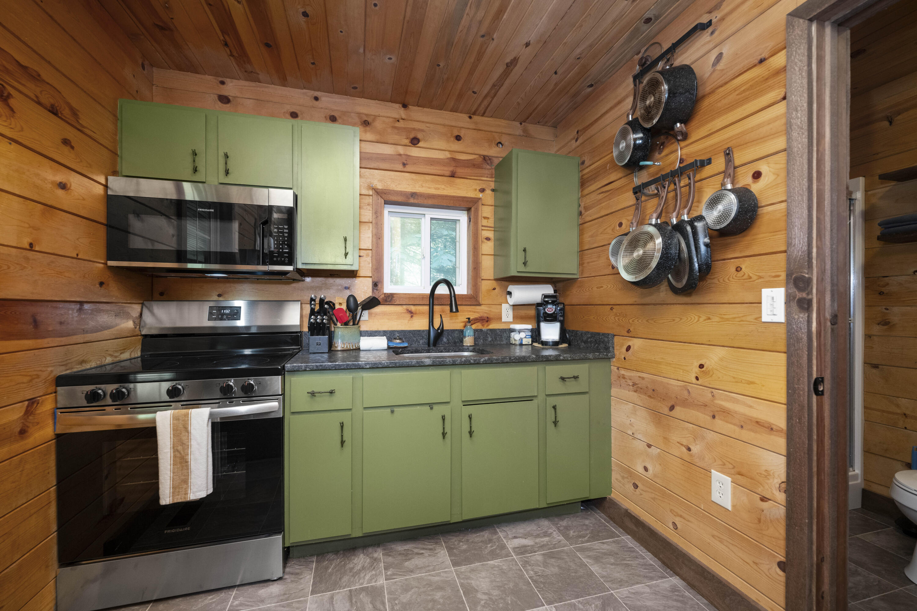 3556 Right Fork Fixer Road Property Photo 16