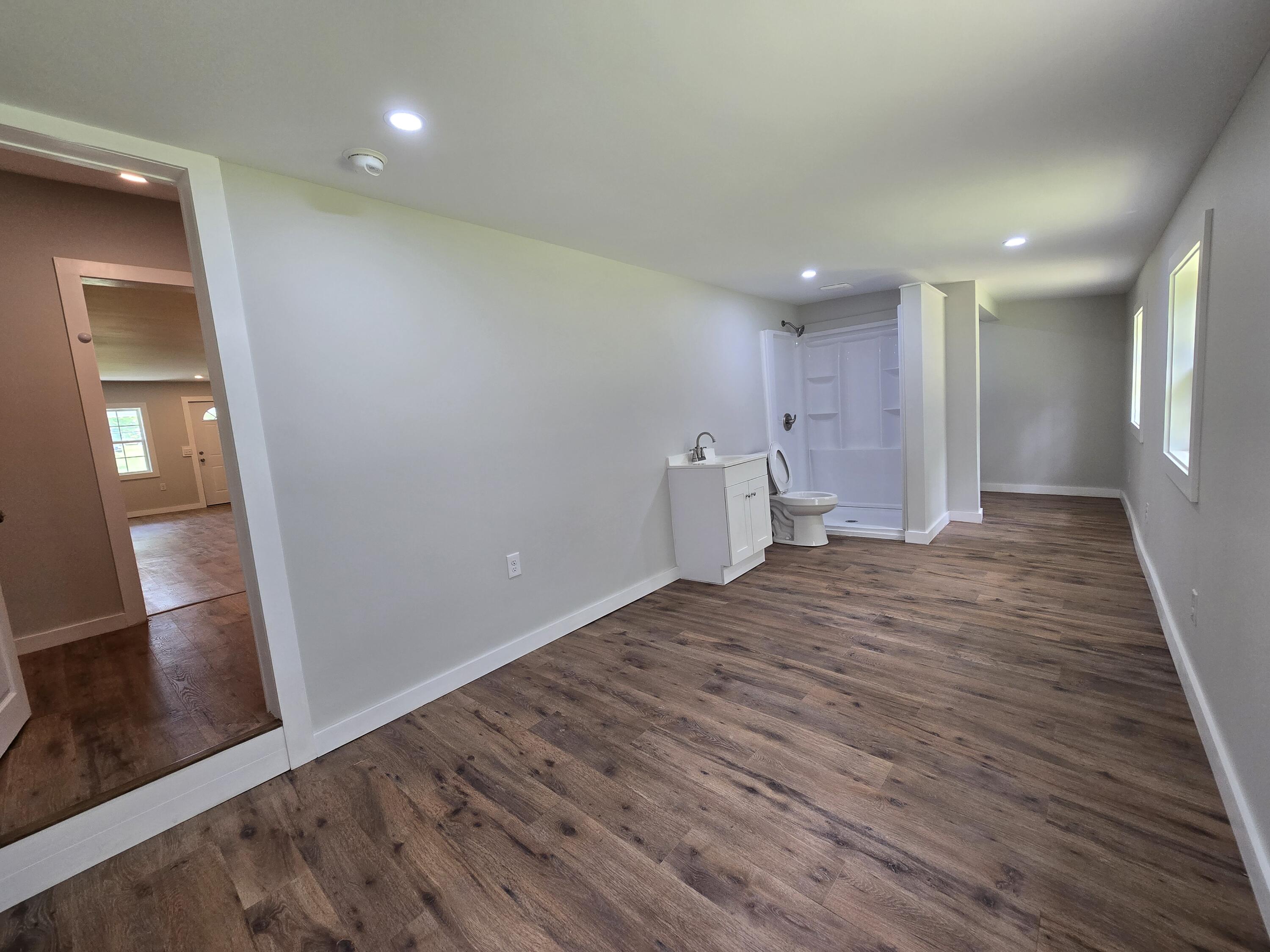 326 Murphy Avenue Property Photo 17