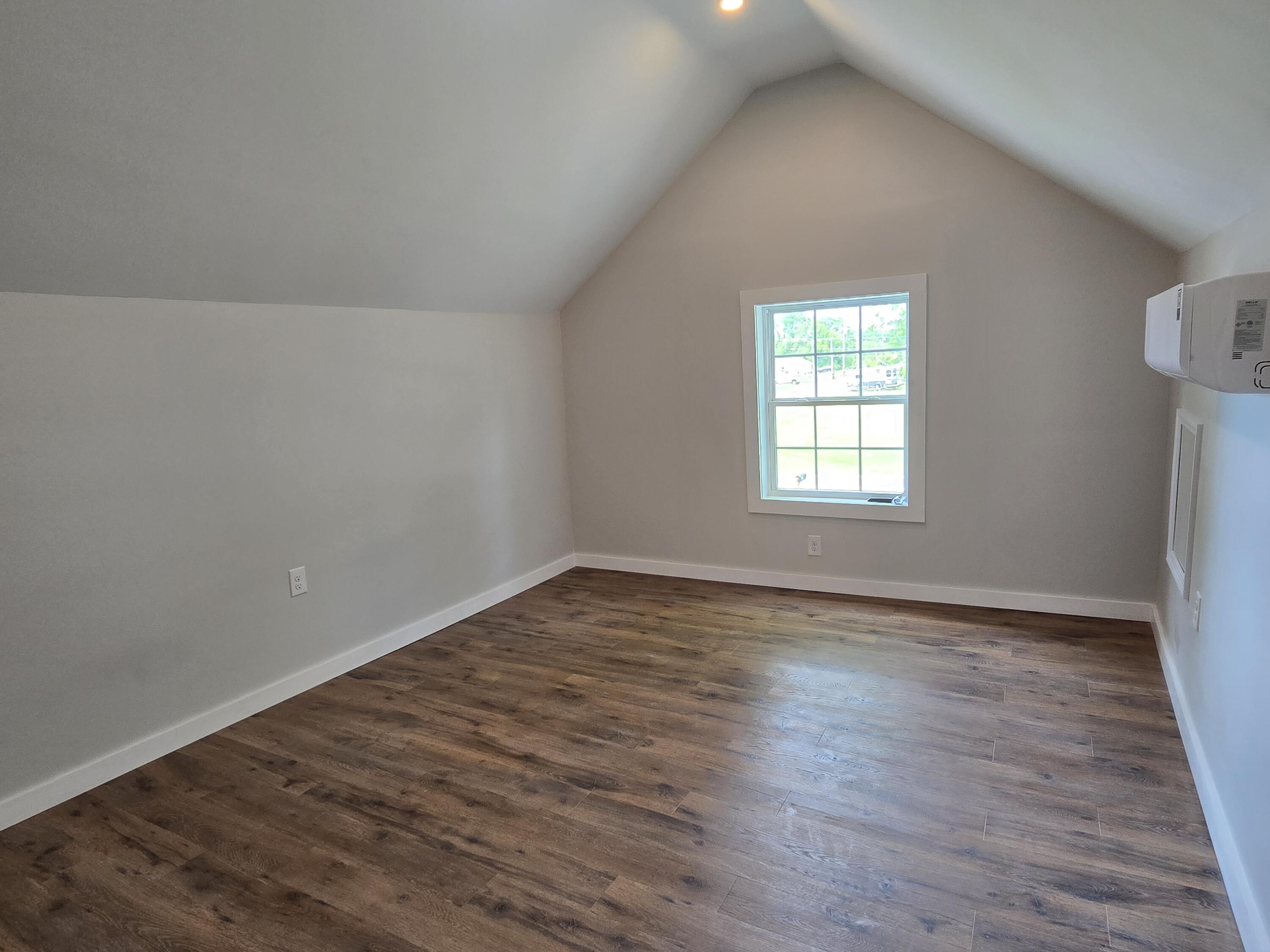 326 Murphy Avenue Property Photo 23