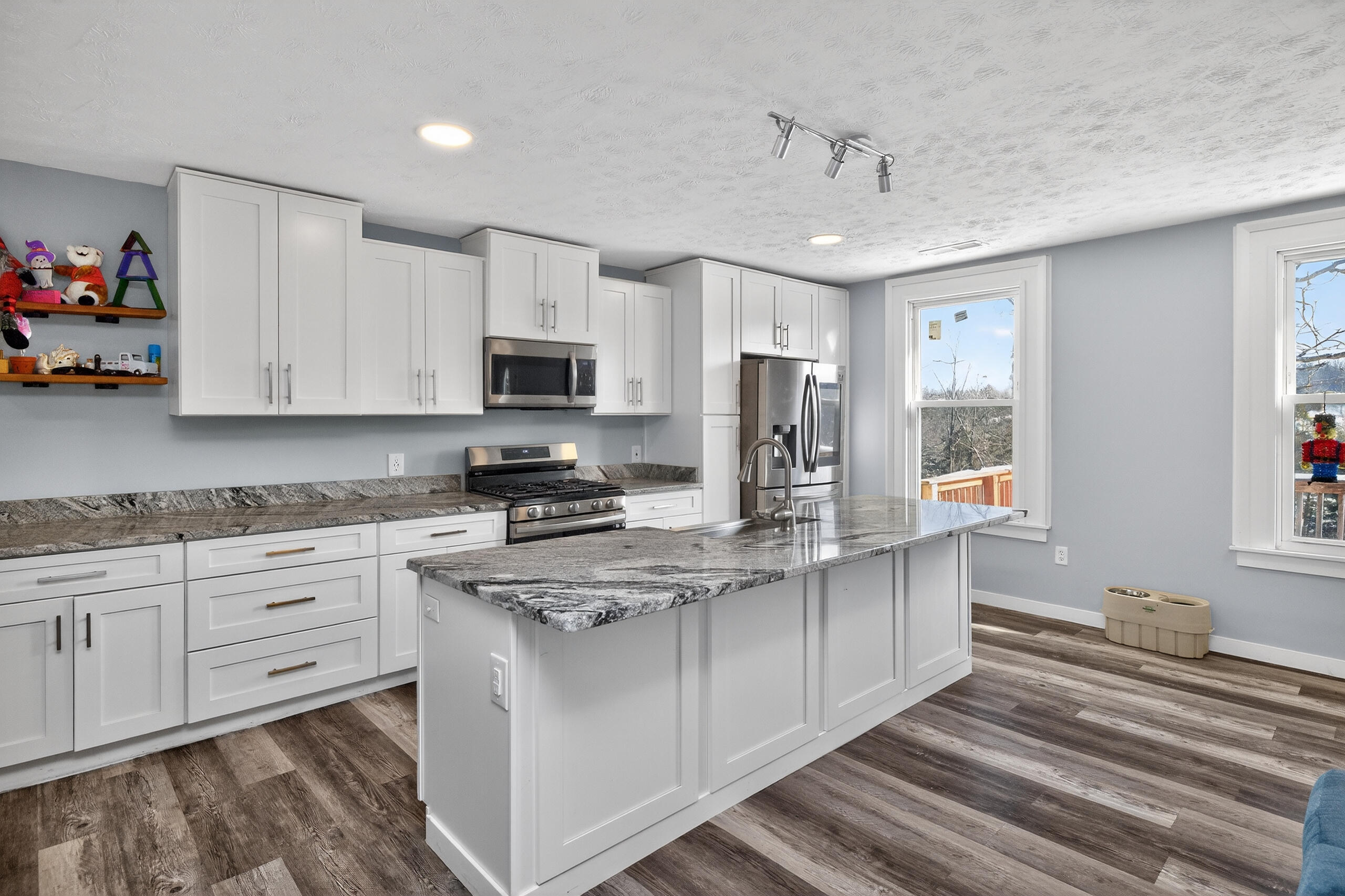 4390 Cincinnati Pike Property Photo 4