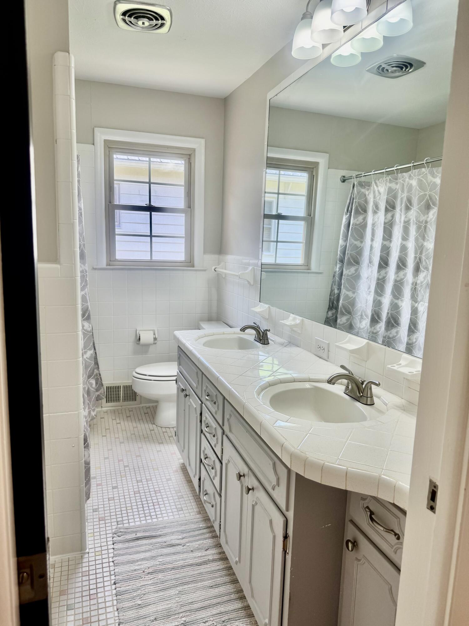 131 N Richardson Drive Property Photo 26