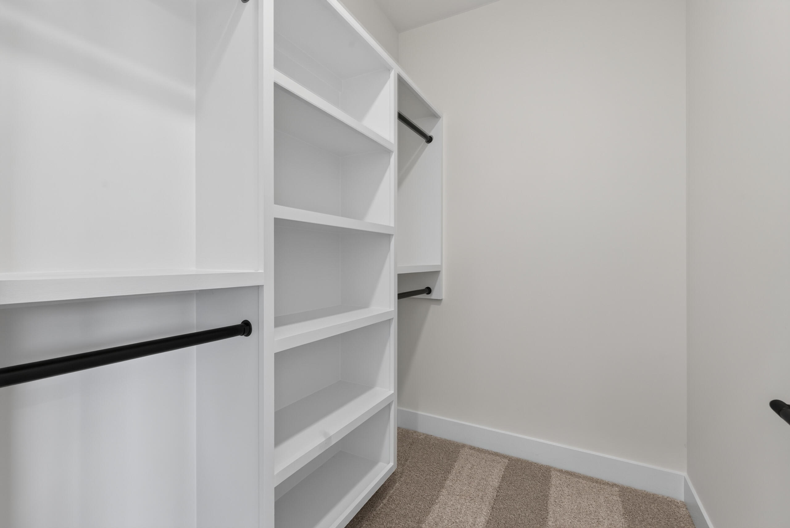 229 Ridgefield Drive Property Photo 40