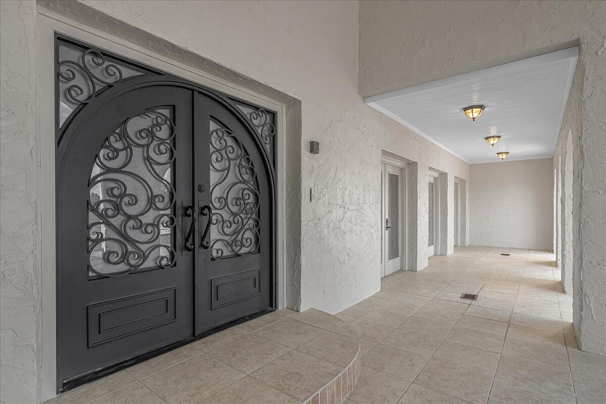 8897 Rockwell Road Property Photo 9