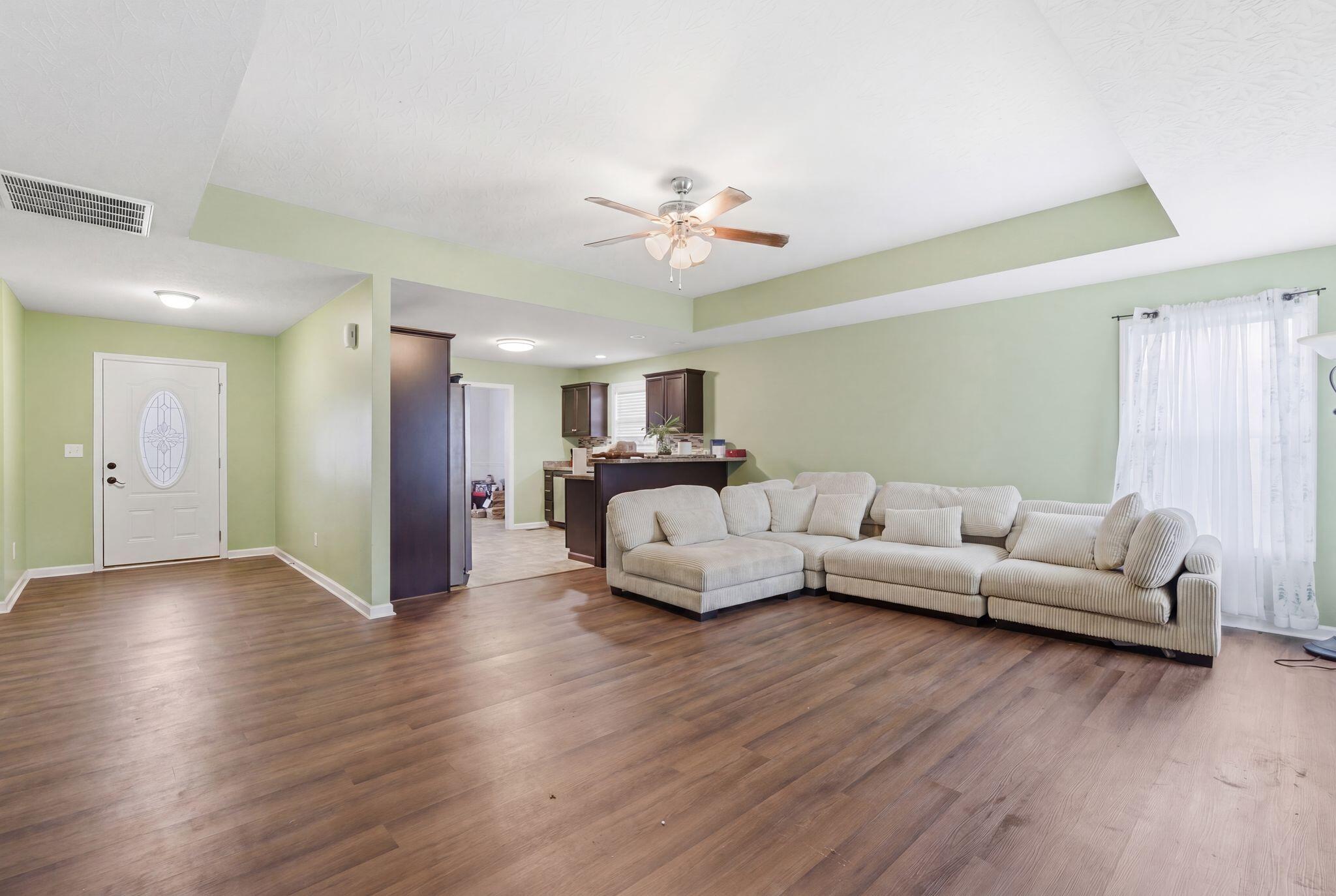 609 Northfork Drive Property Photo 9