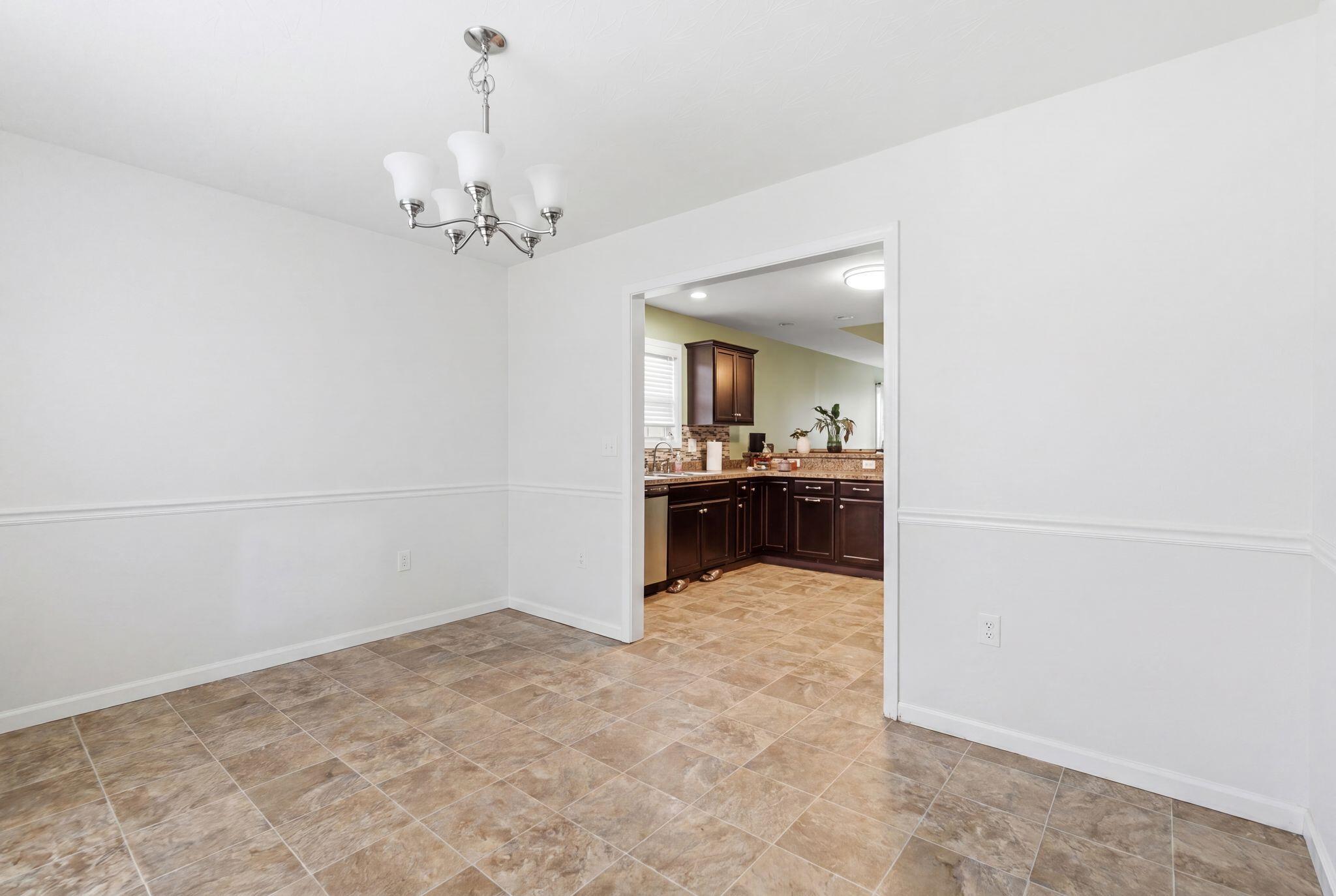 609 Northfork Drive Property Photo 17