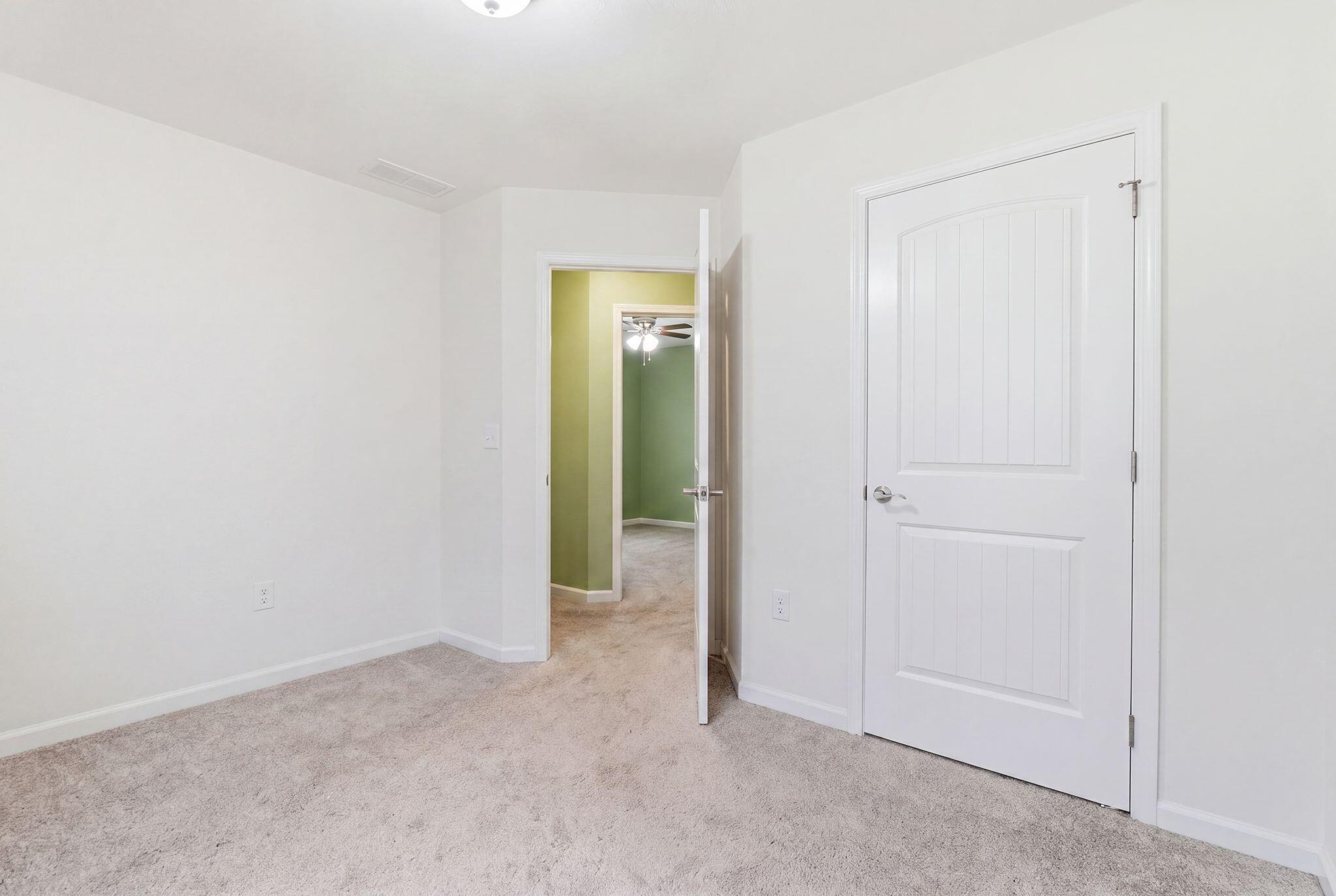 609 Northfork Drive Property Photo 29