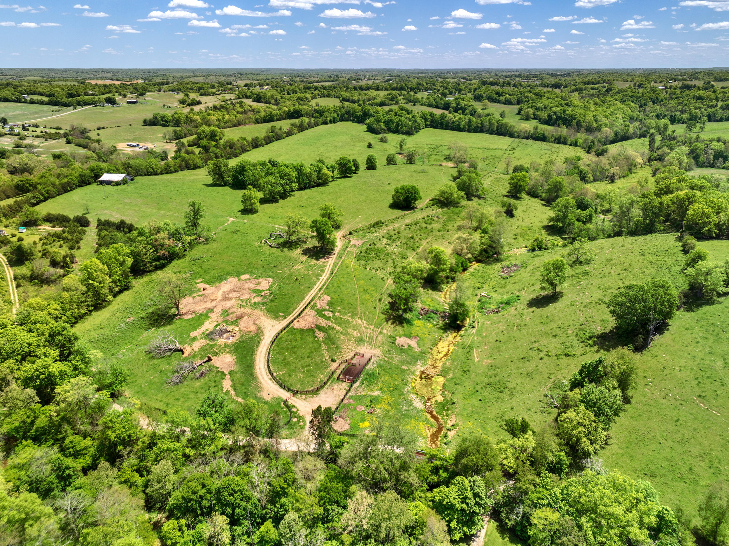 3560 Renaker-berry Road Property Photo 5