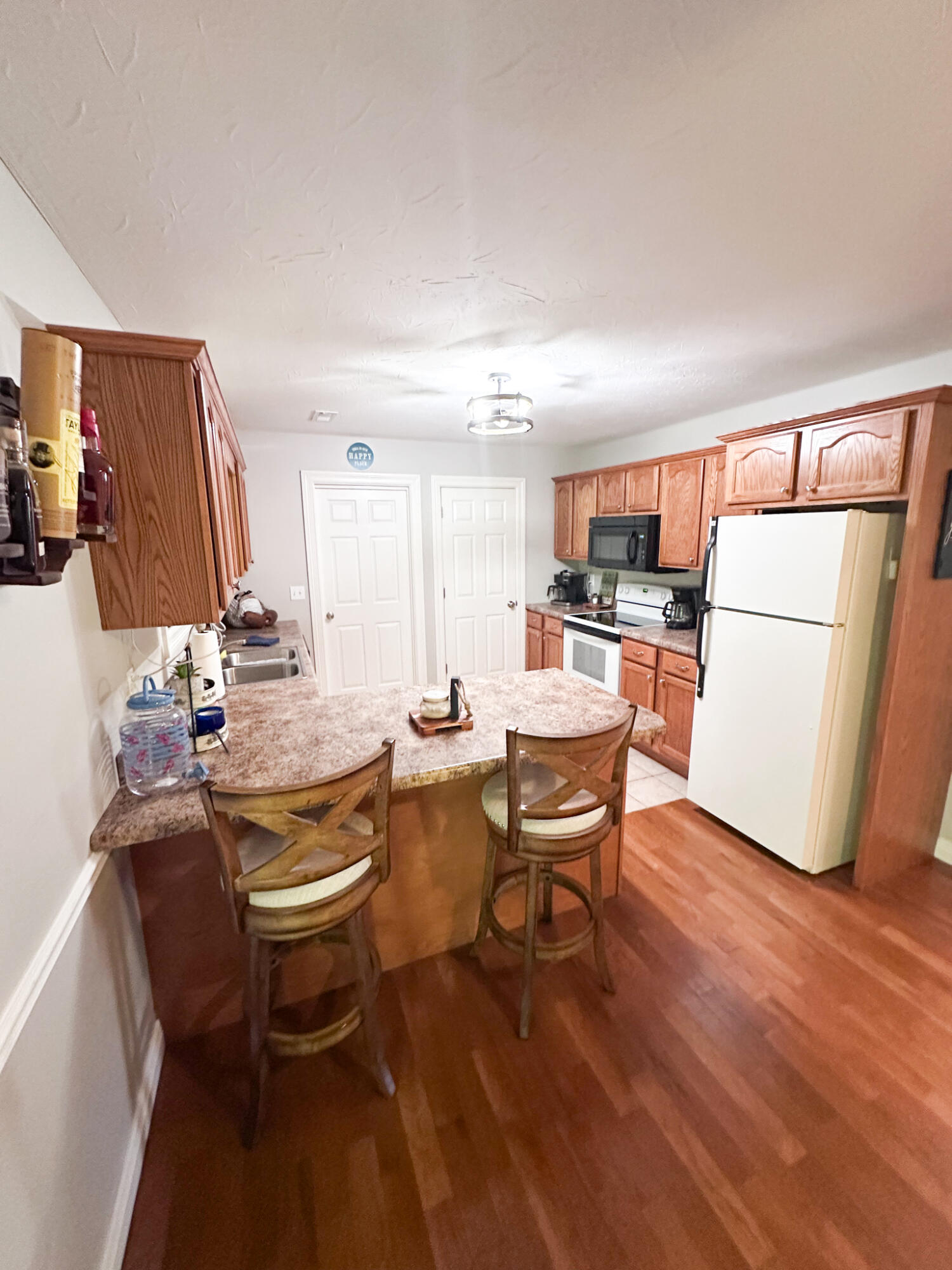 120 Cascade Circle Property Photo 8