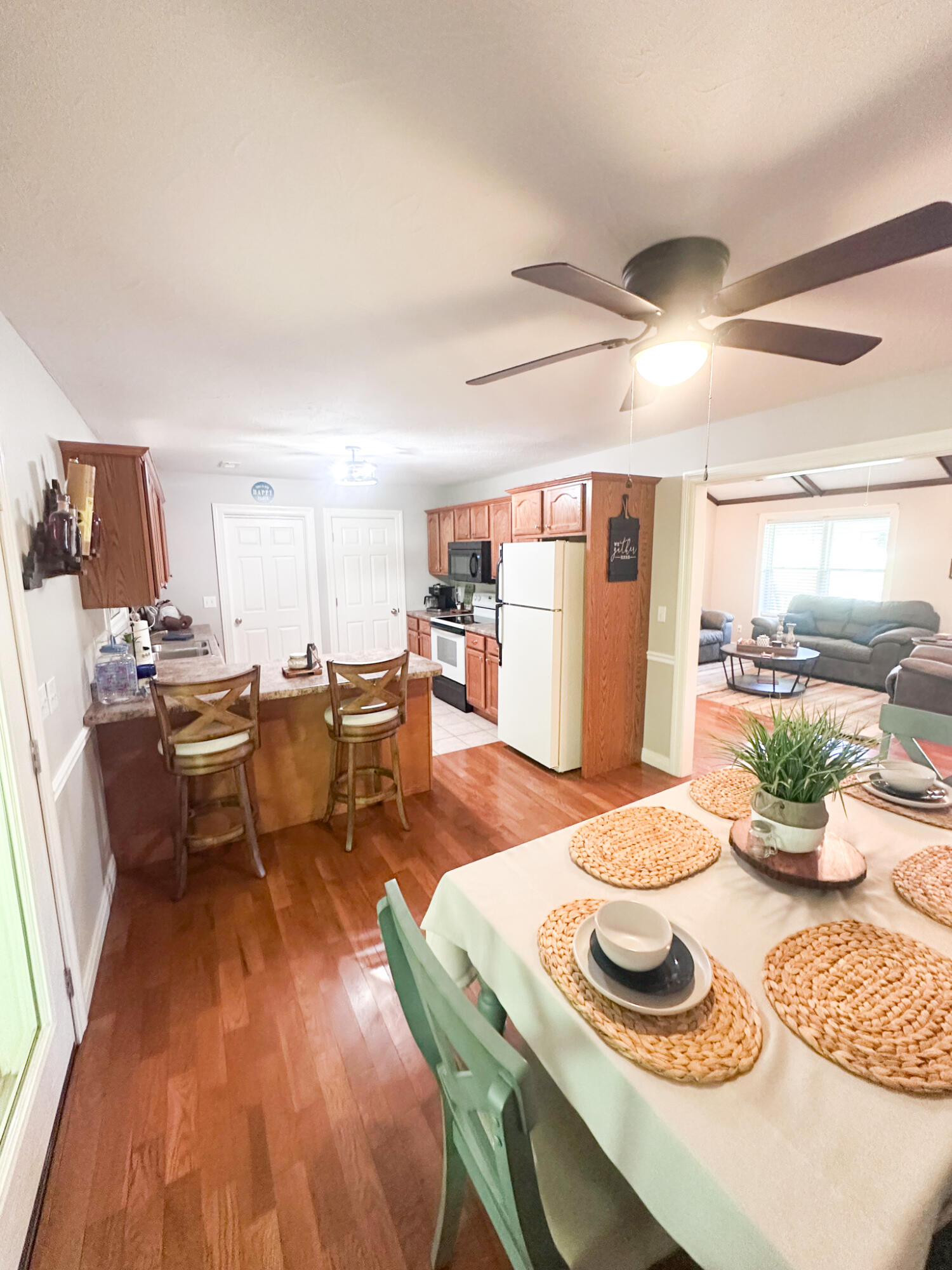 120 Cascade Circle Property Photo 10