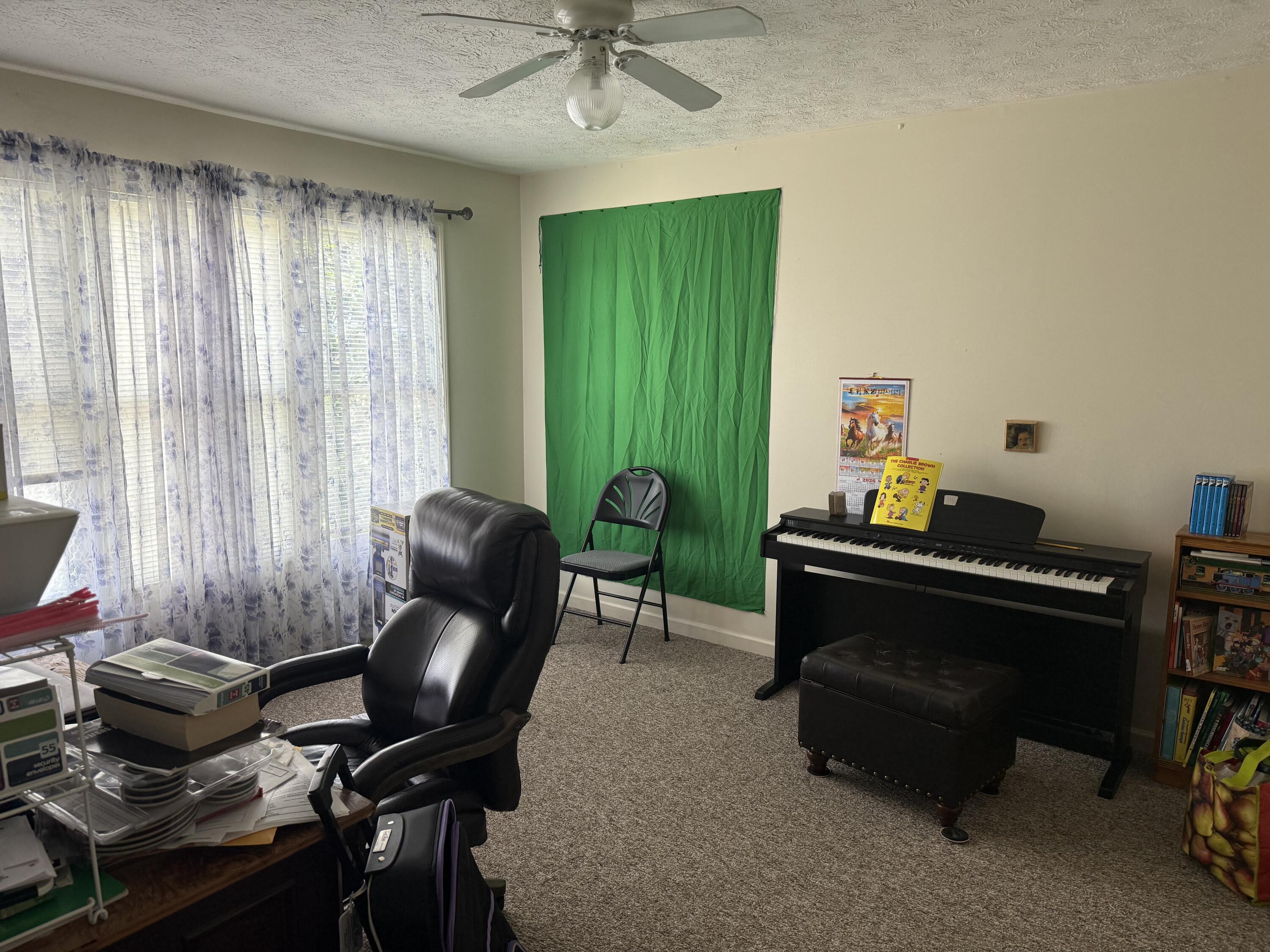 206 Aqueduct Drive Property Photo 19