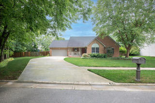 453 Gleneagles Way Property Photo 1