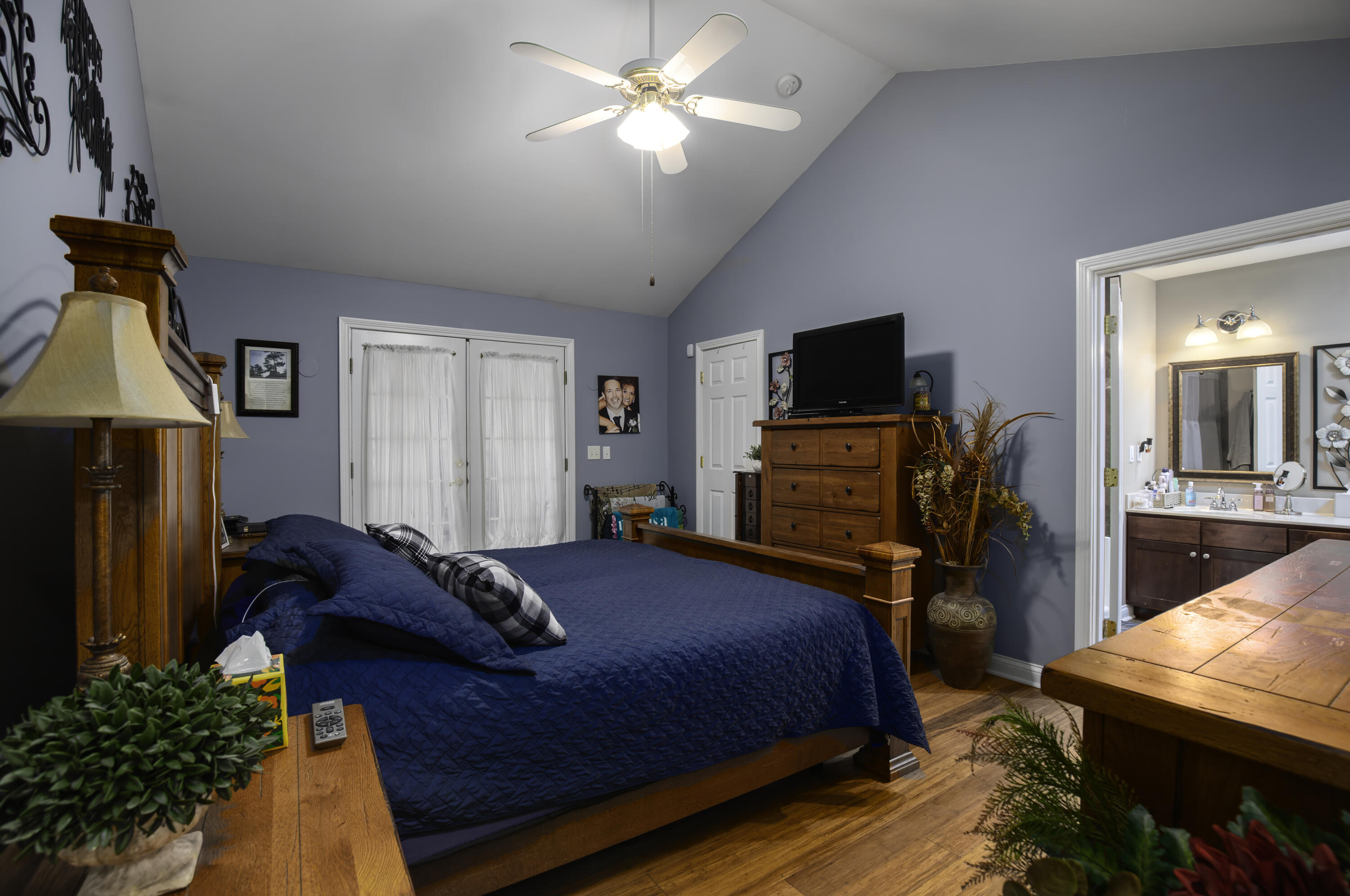 453 Gleneagles Way Property Photo 10