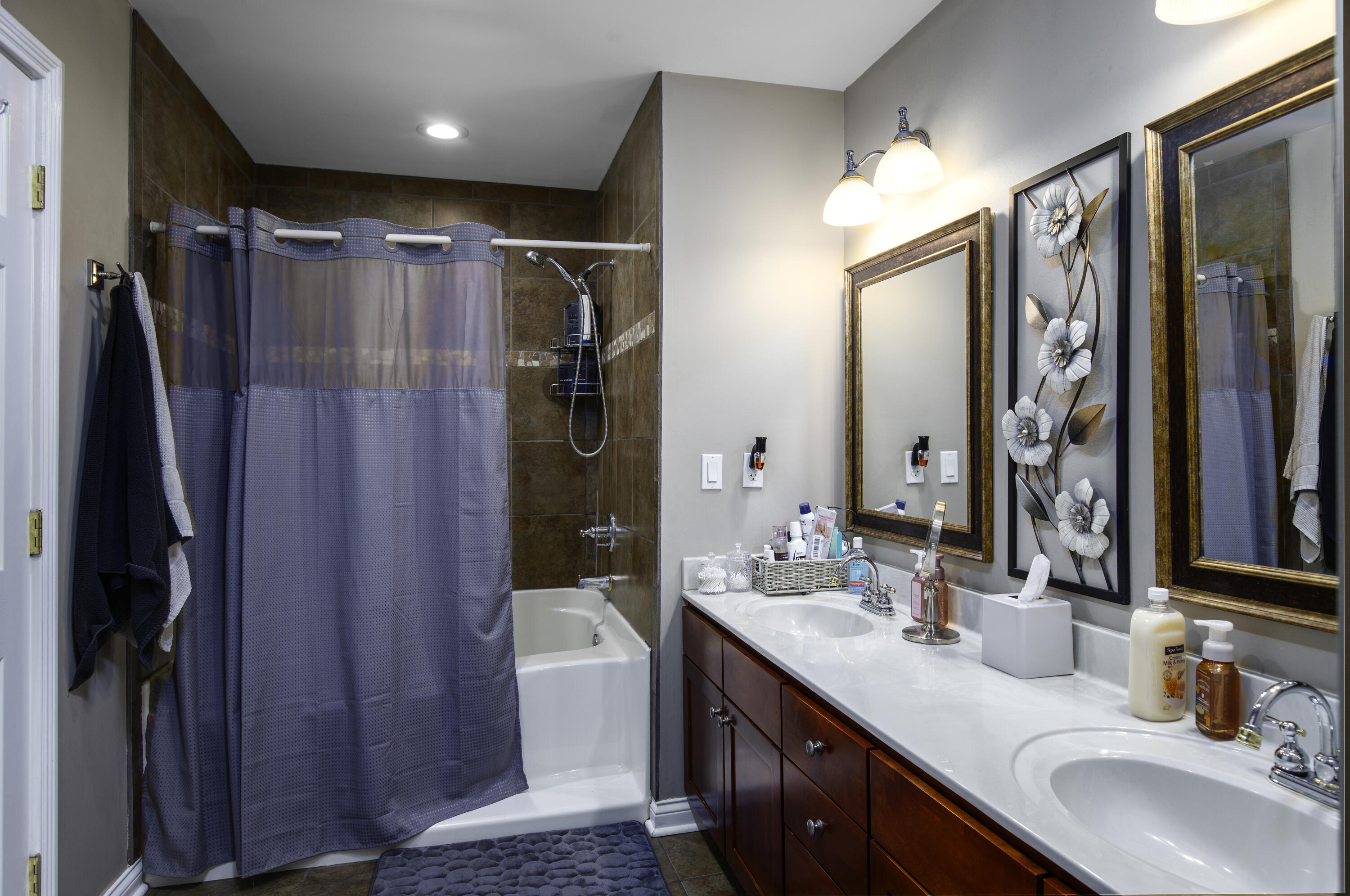 453 Gleneagles Way Property Photo 11