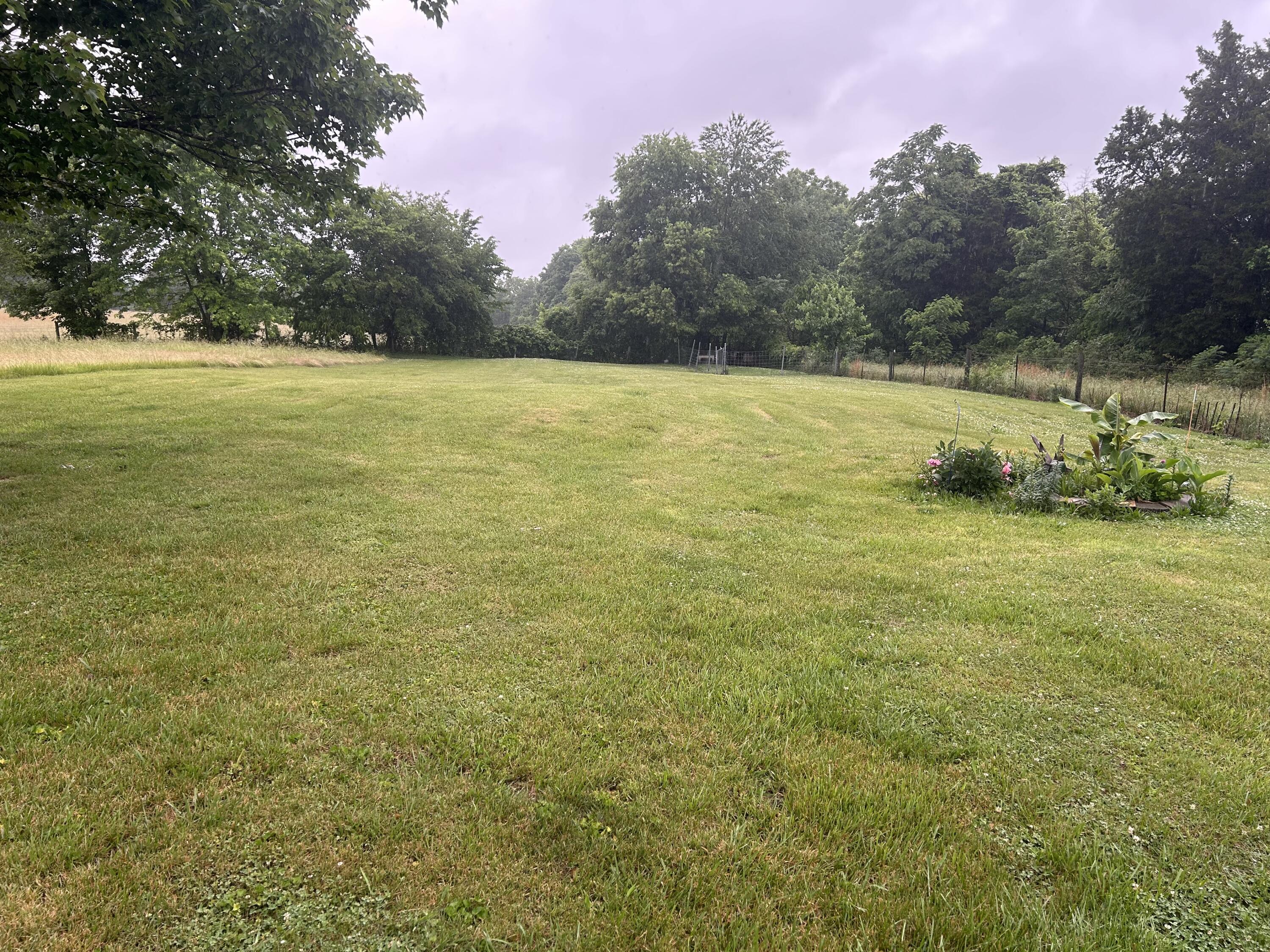865 Barnett Road Property Photo 7
