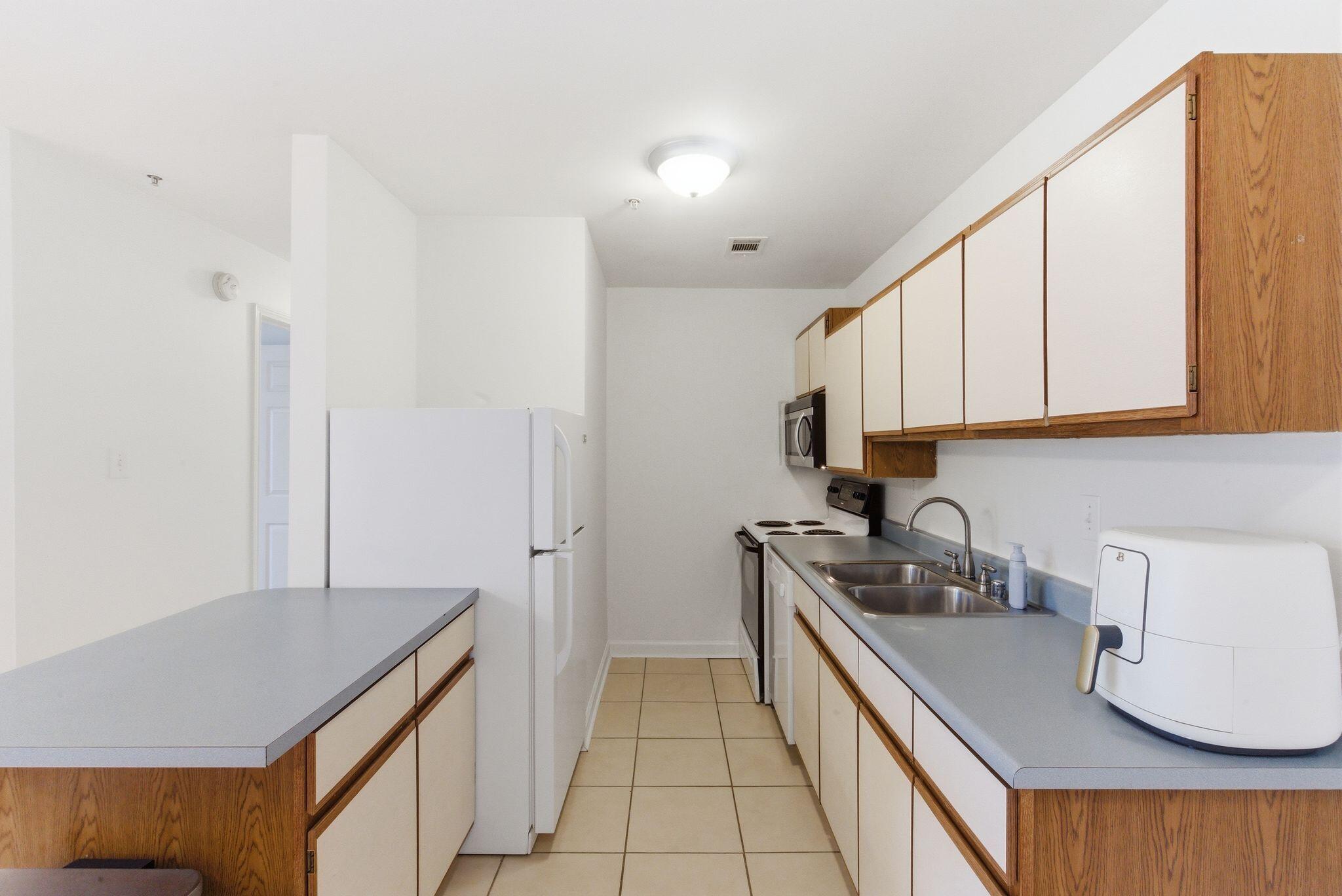 209 Simpson Avenue 201 Property Photo 16