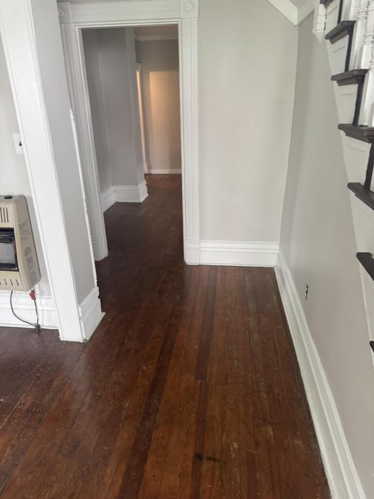 107 E North Street Property Photo 5