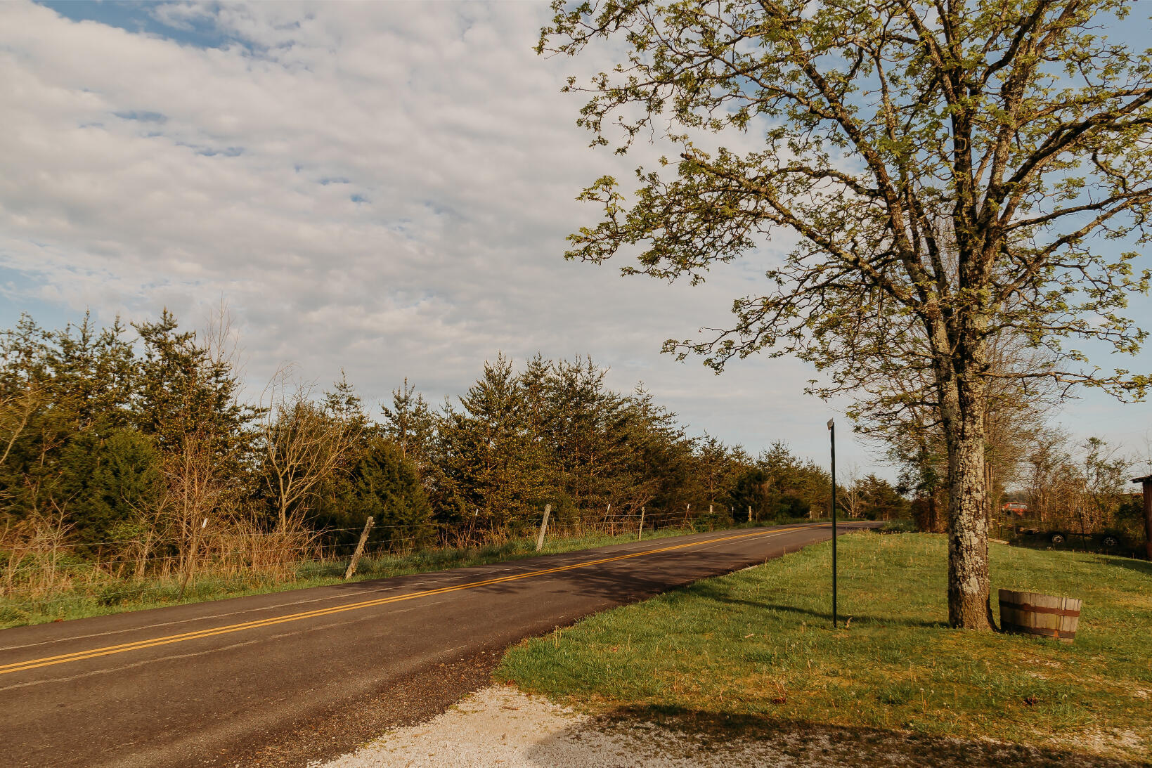 6177 746 Highway Property Photo 3