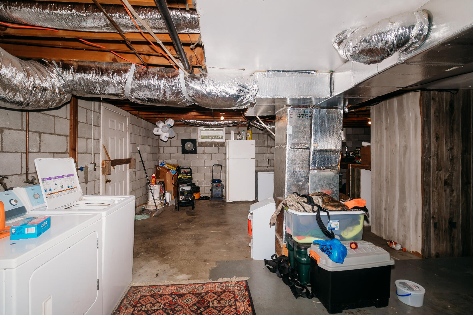 6177 746 Highway Property Photo 17