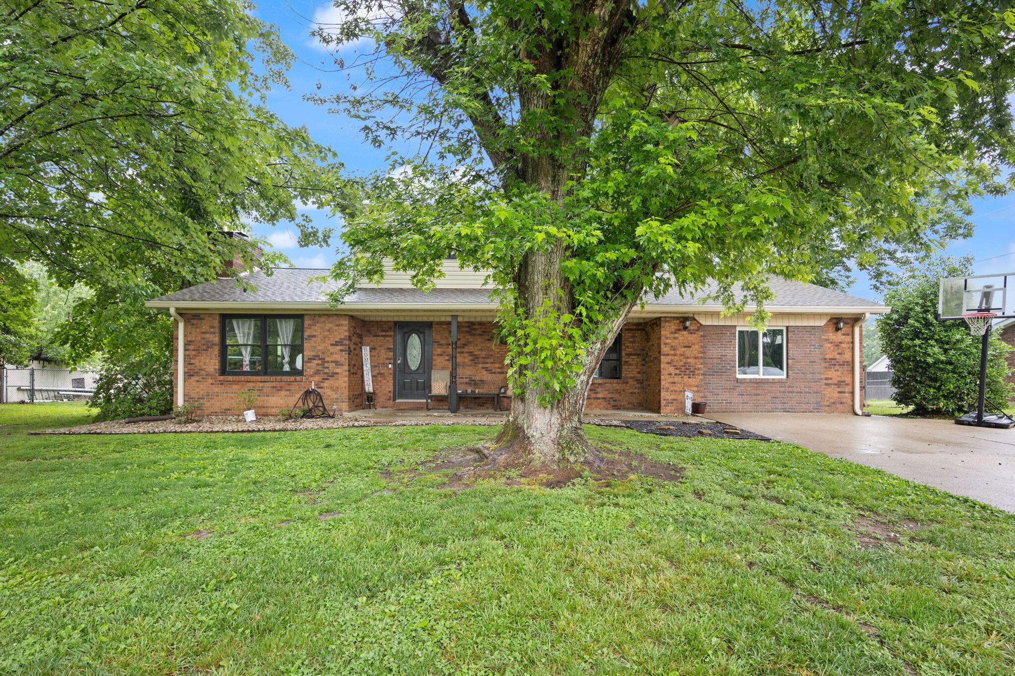 3706 Hickory Hill Drive Property Photo 2