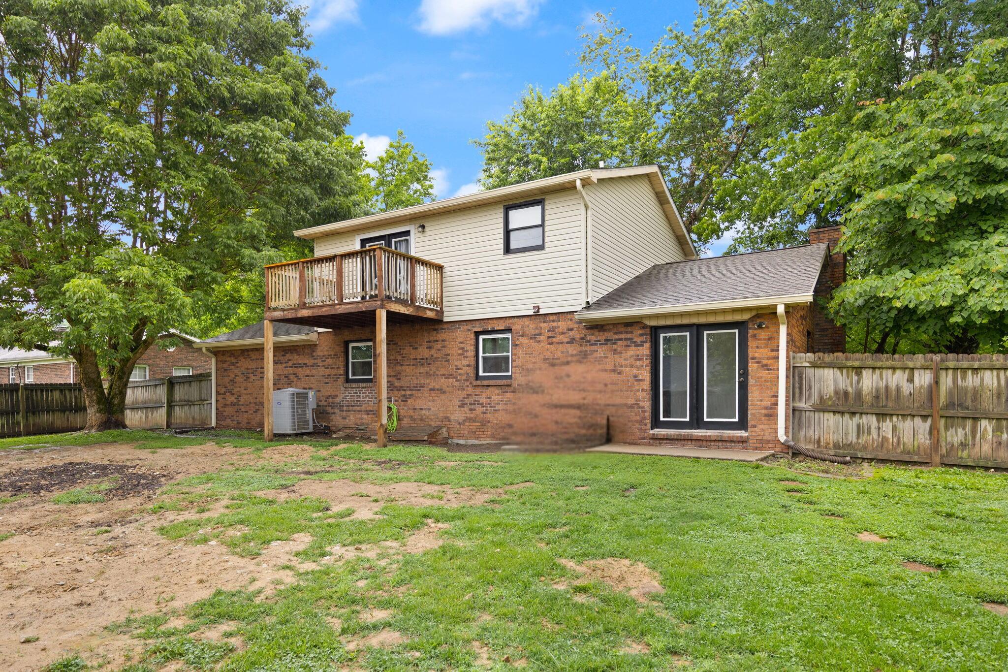 3706 Hickory Hill Drive Property Photo 4