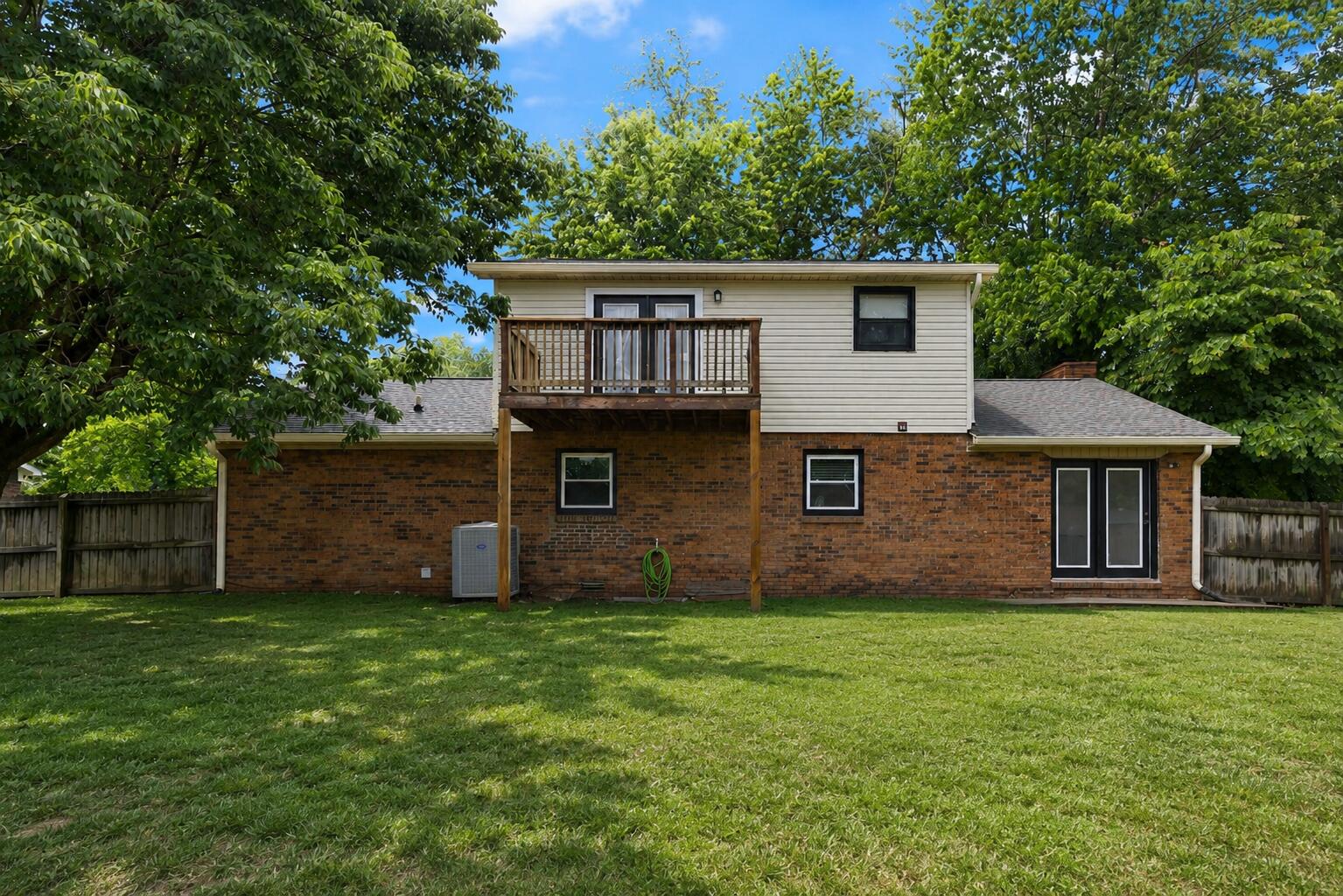 3706 Hickory Hill Drive Property Photo 5