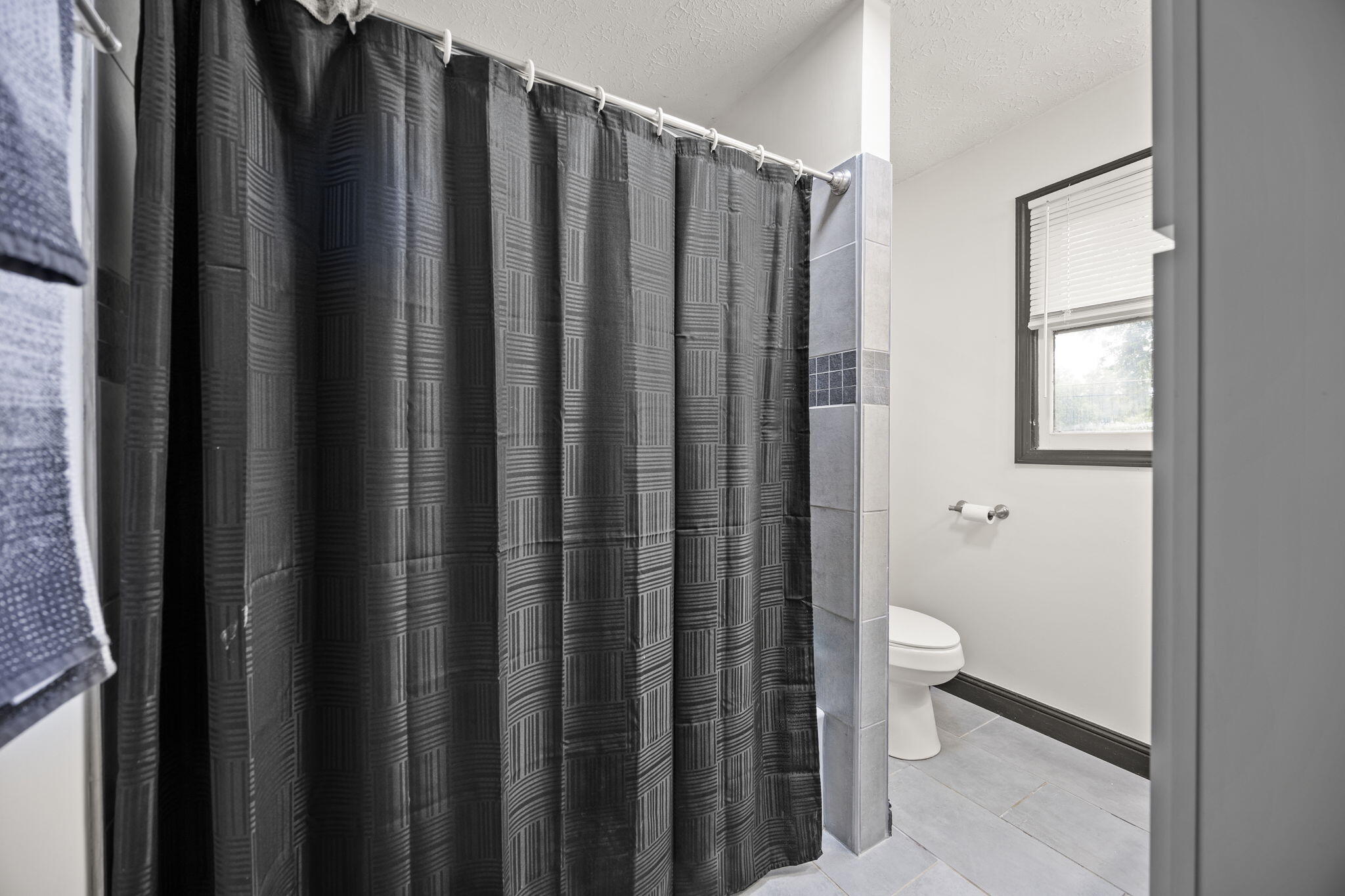 3706 Hickory Hill Drive Property Photo 25