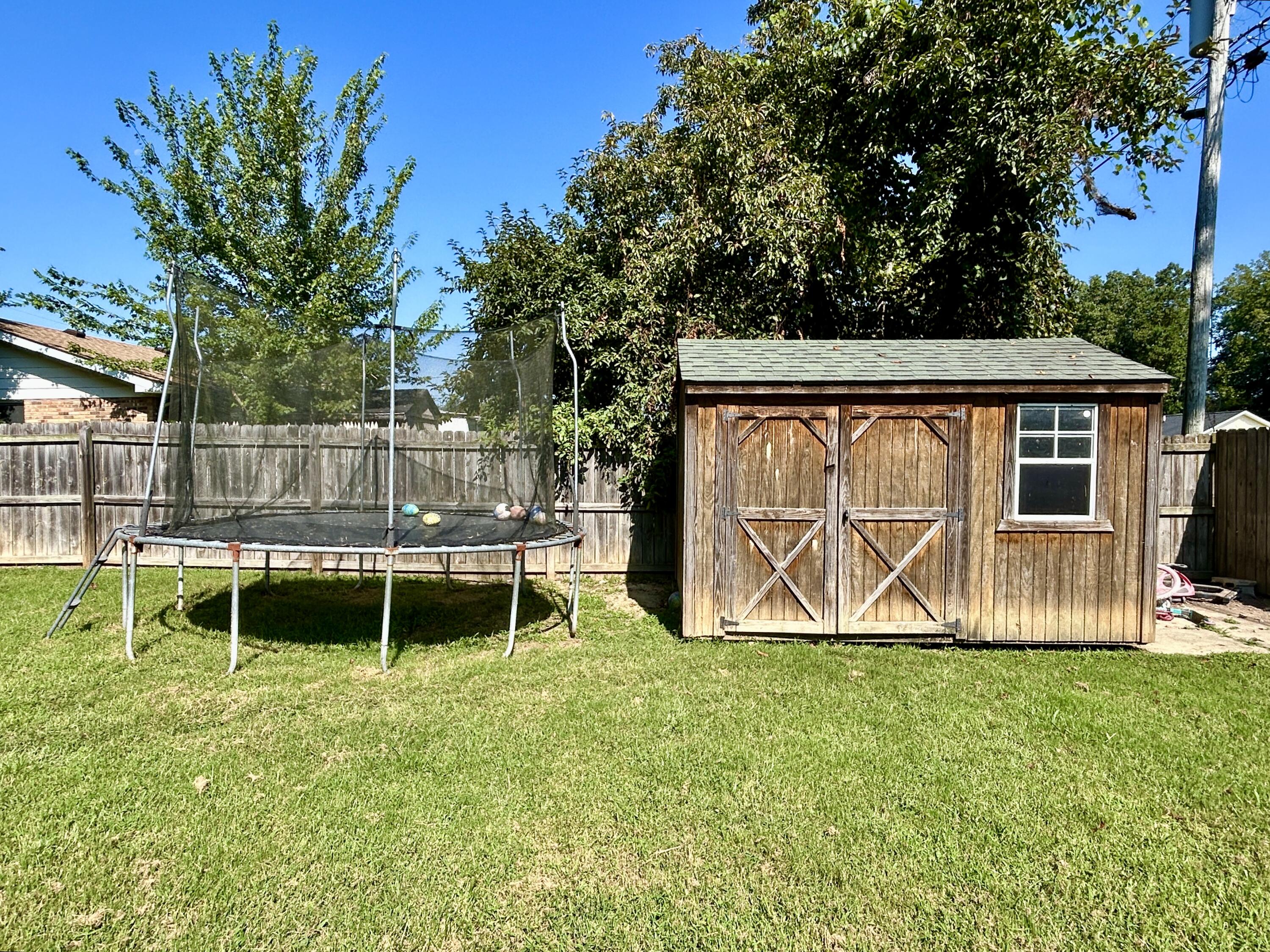 3706 Hickory Hill Drive Property Photo 46