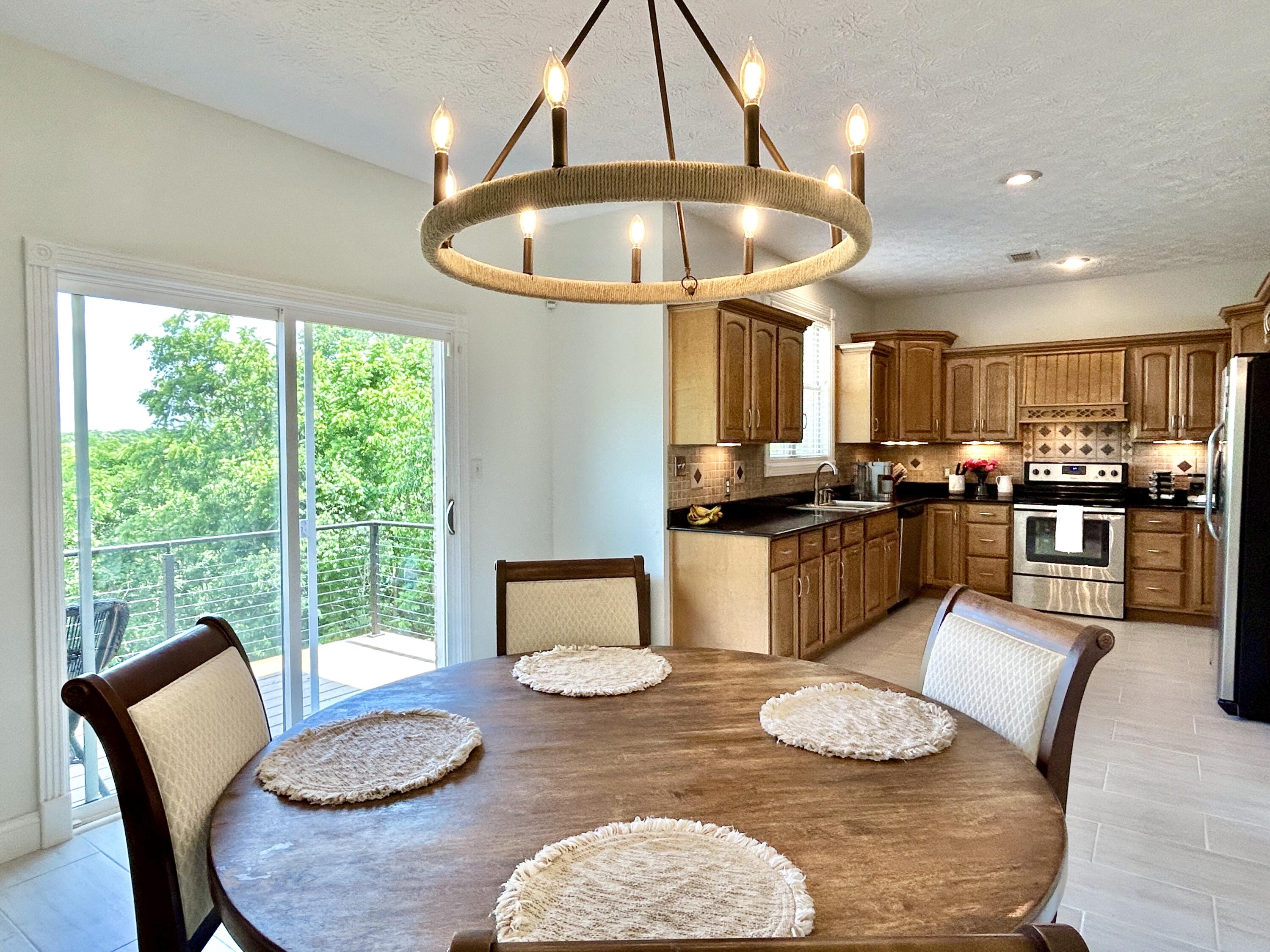 602 Knoll Lane Property Photo 41
