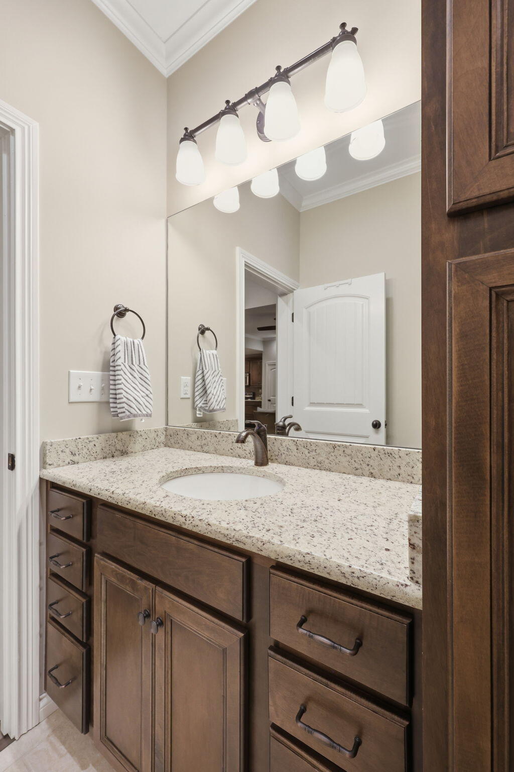 305 Eagle Drive Property Photo 112