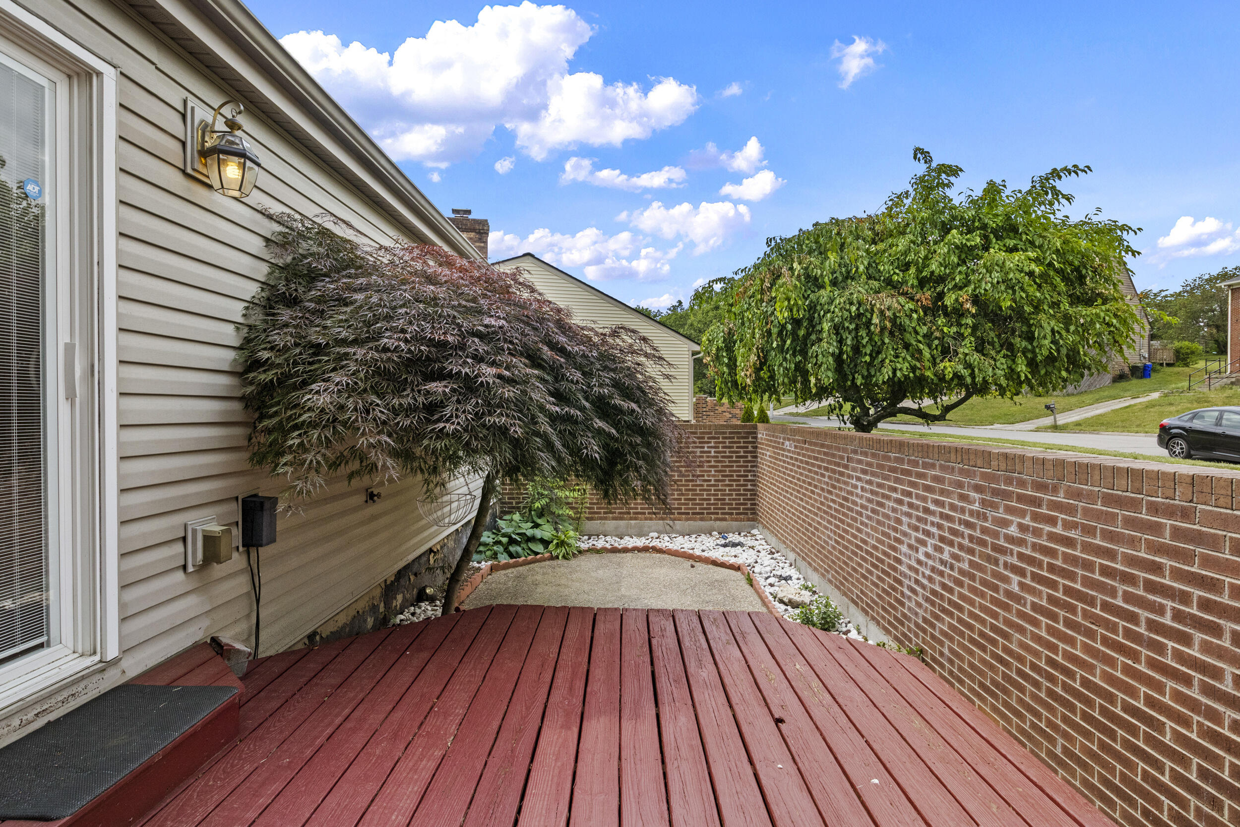 3780 Dicksonia Drive Property Photo 8
