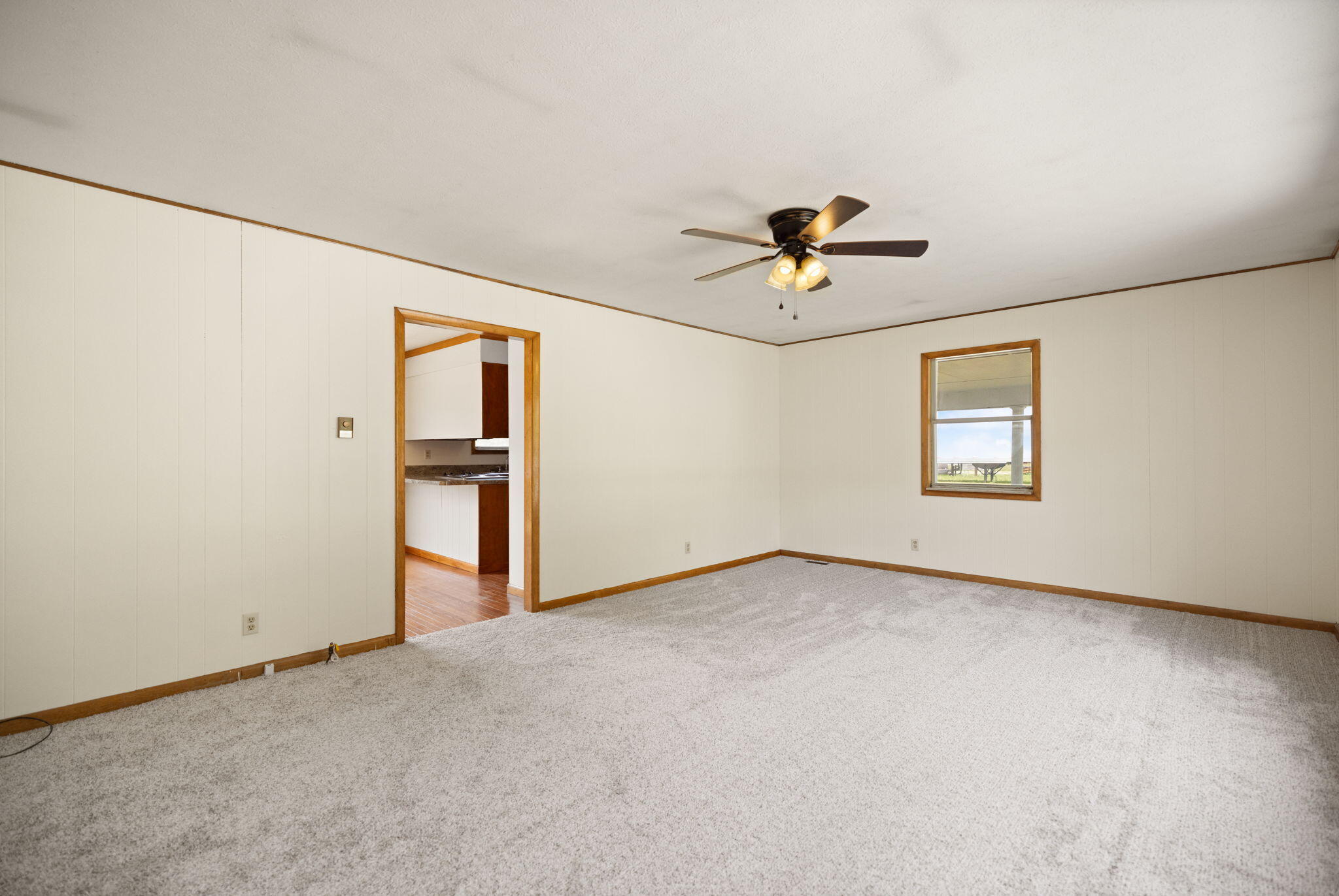 1176 Parkway Drive Property Photo 18