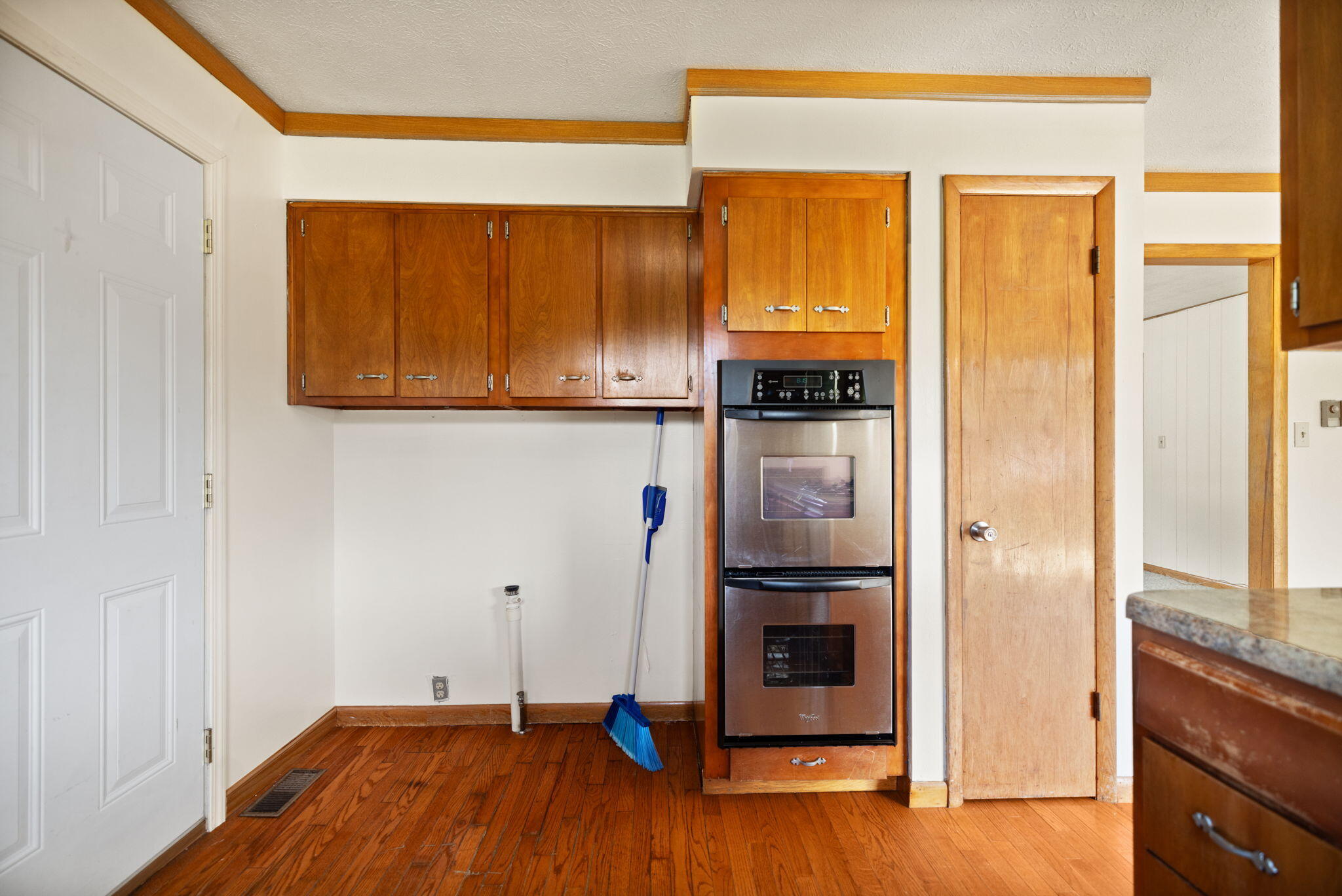 1176 Parkway Drive Property Photo 31