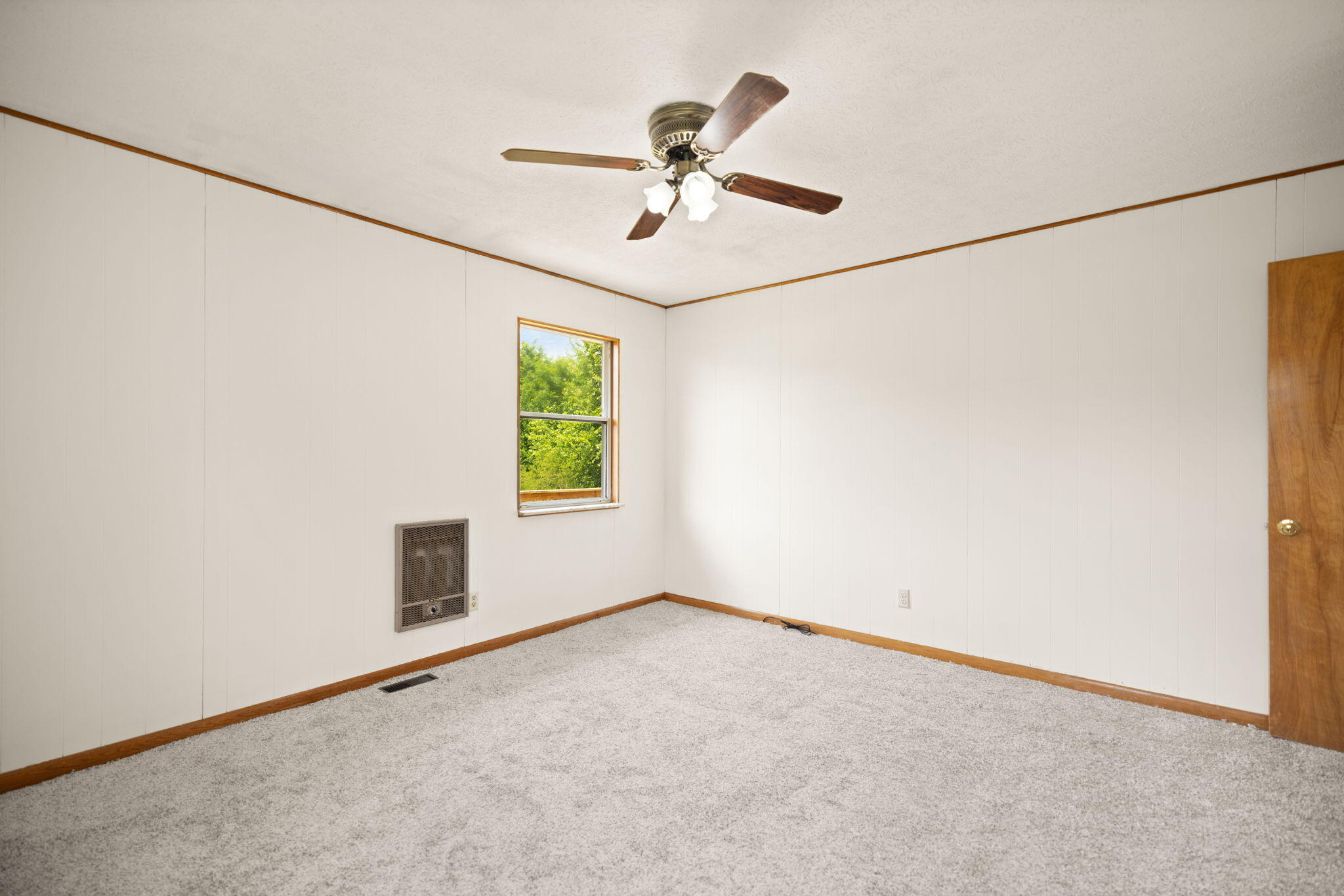 1176 Parkway Drive Property Photo 46