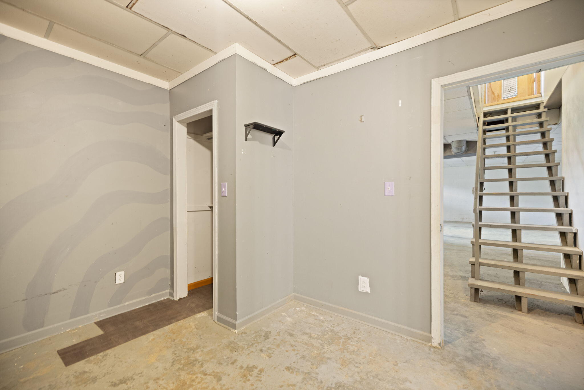 1176 Parkway Drive Property Photo 53