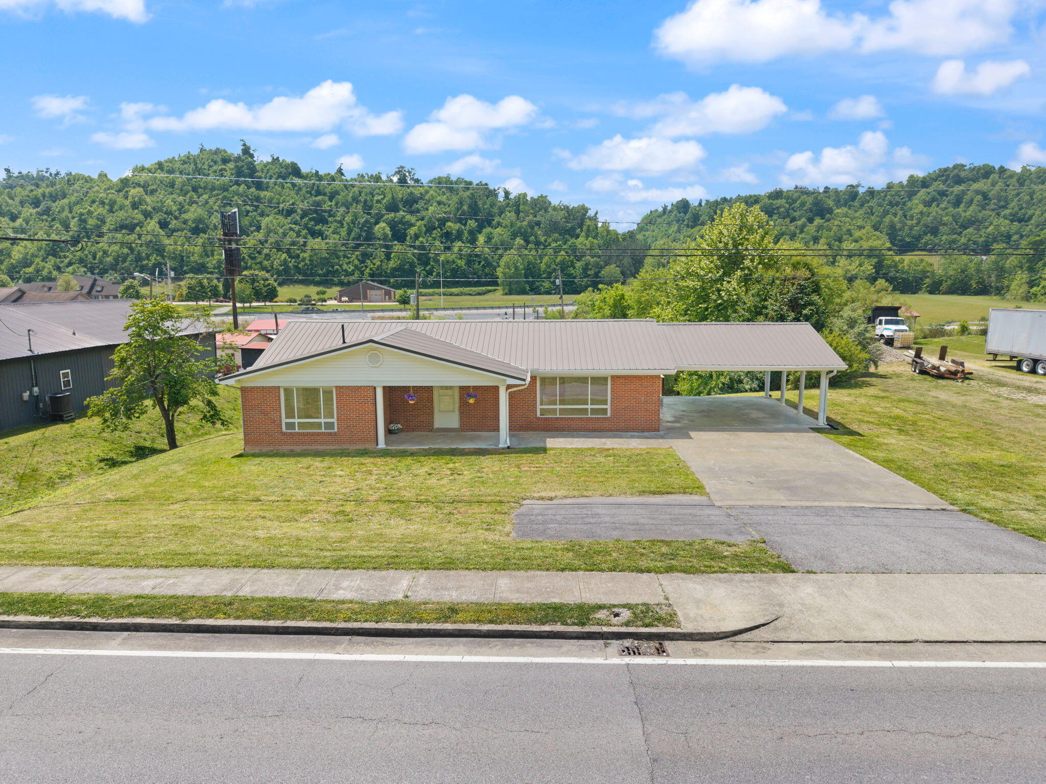 1176 Parkway Drive Property Photo 66