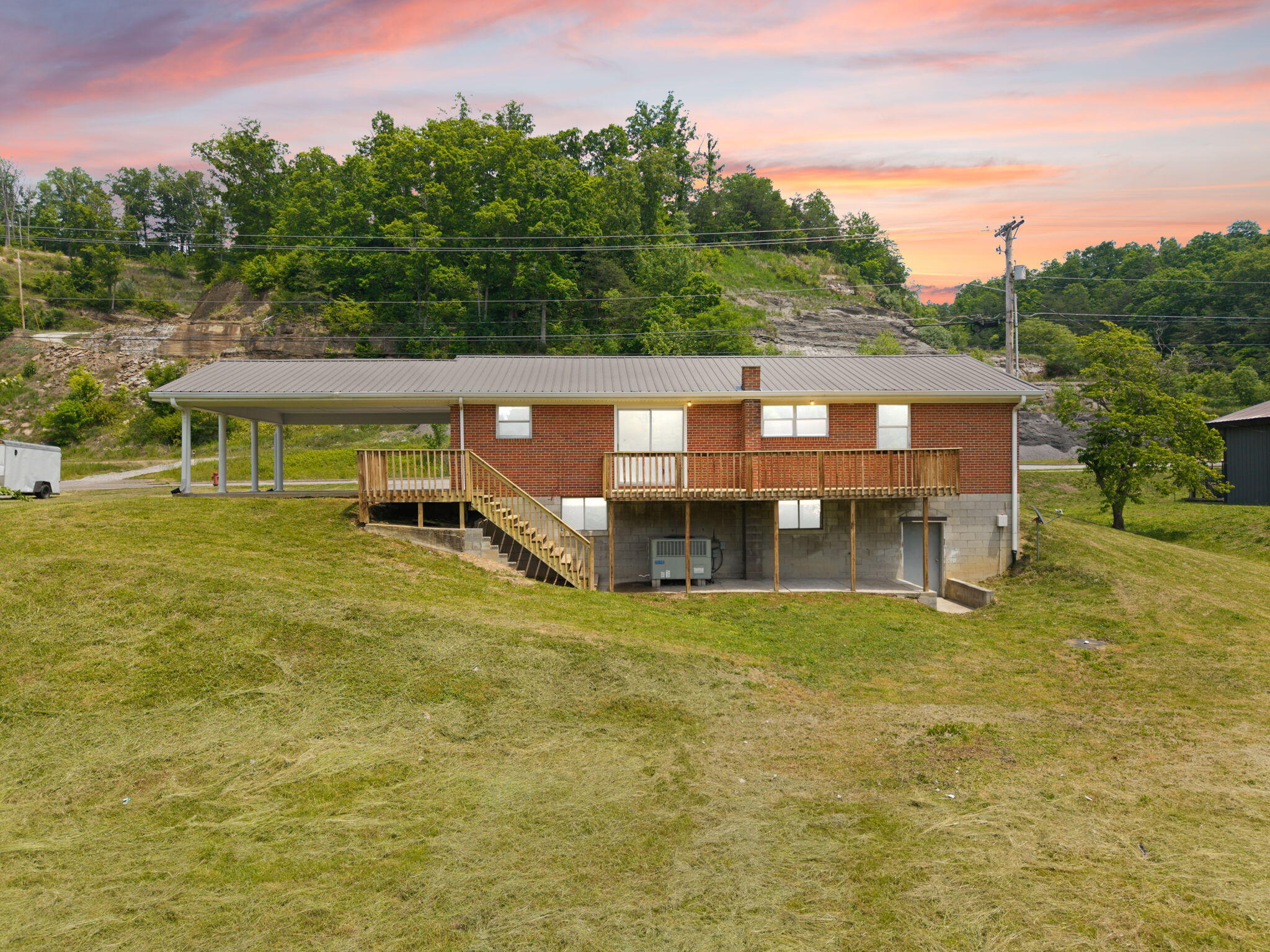 1176 Parkway Drive Property Photo 67