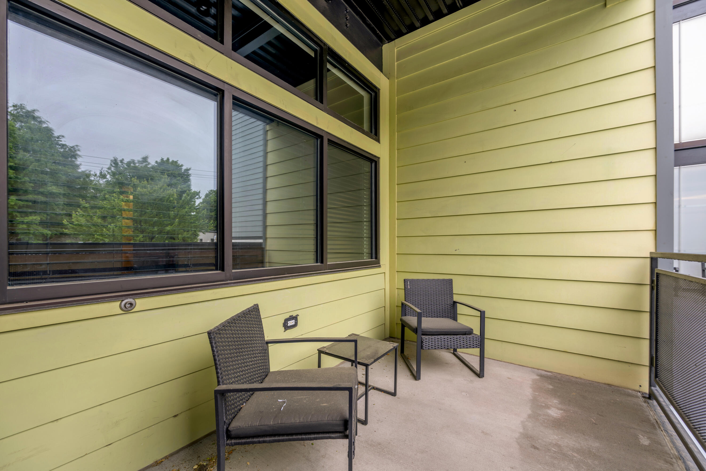 350 E Short Street 211 Property Photo 23