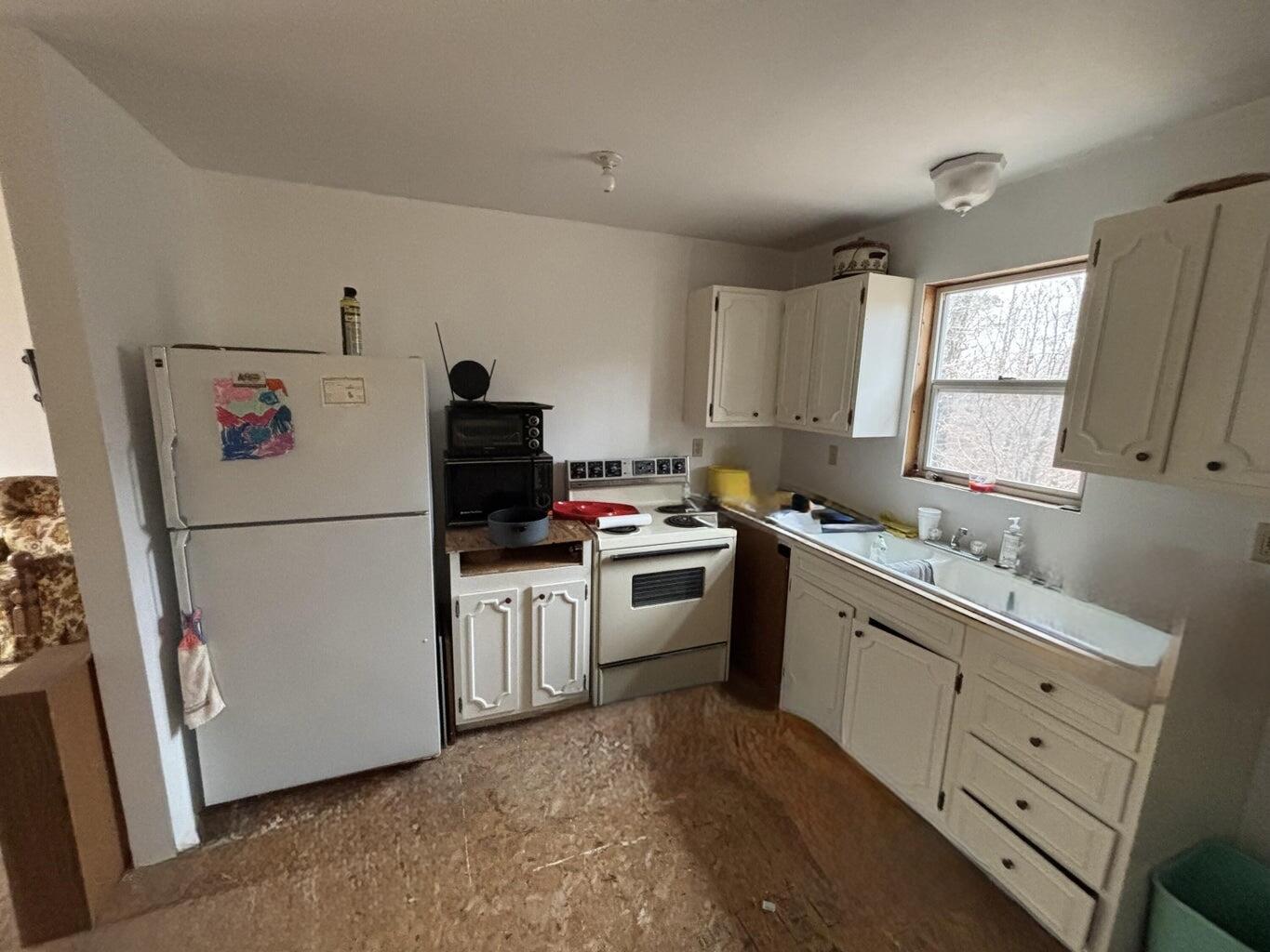 86 Elm Avenue Property Photo 6