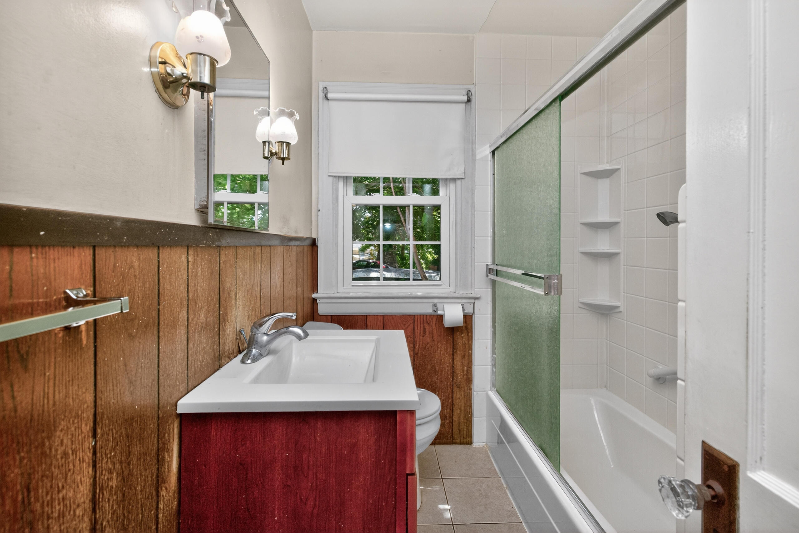 507 Addison Avenue Property Photo 14