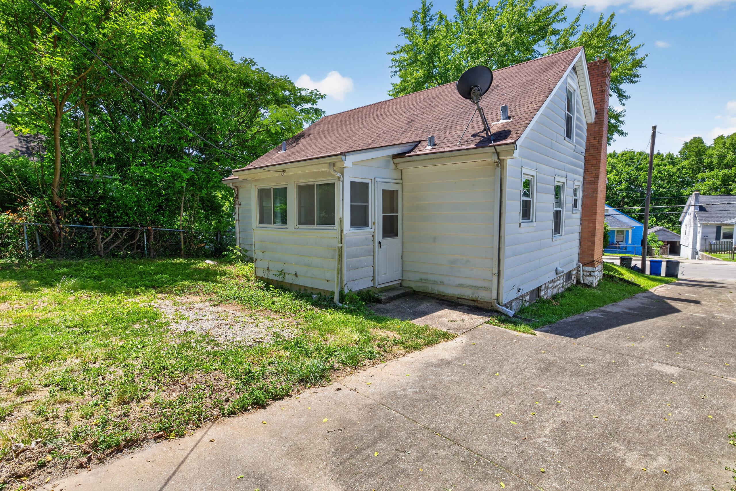 507 Addison Avenue Property Photo 21