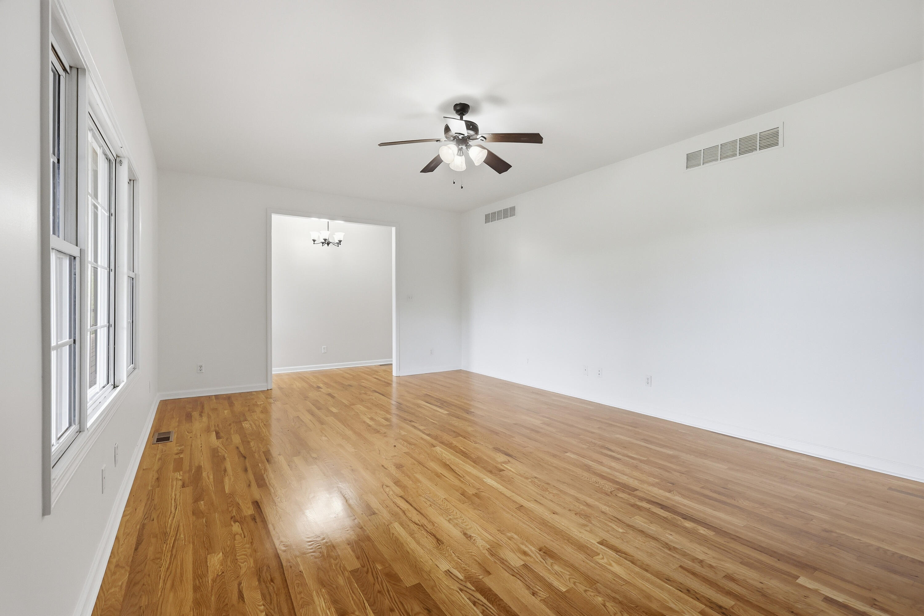 1380 Rice Road Property Photo 7